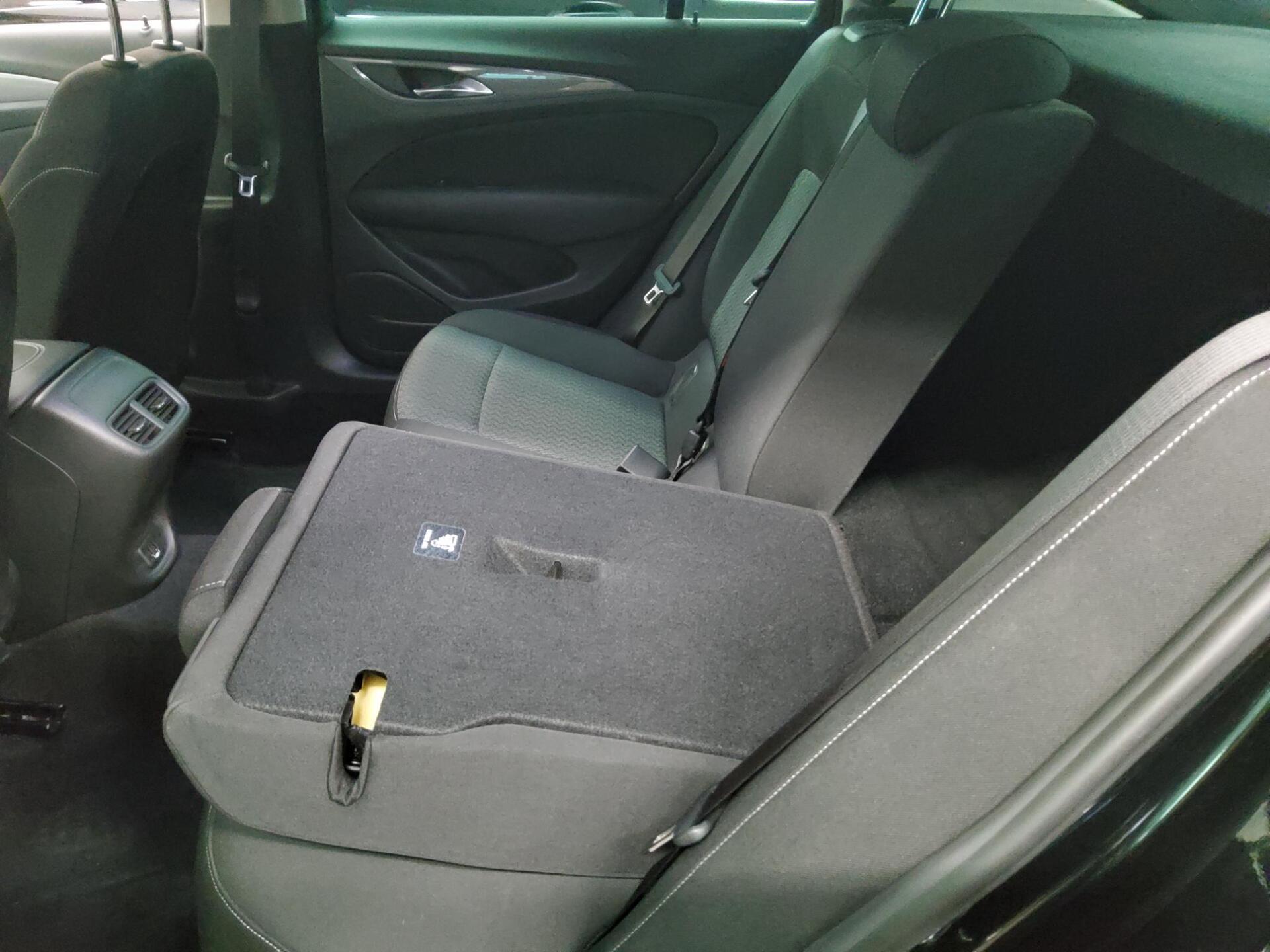 Opel Insignia 1.6 CDTI Business Ed. Navi LED RfK 12