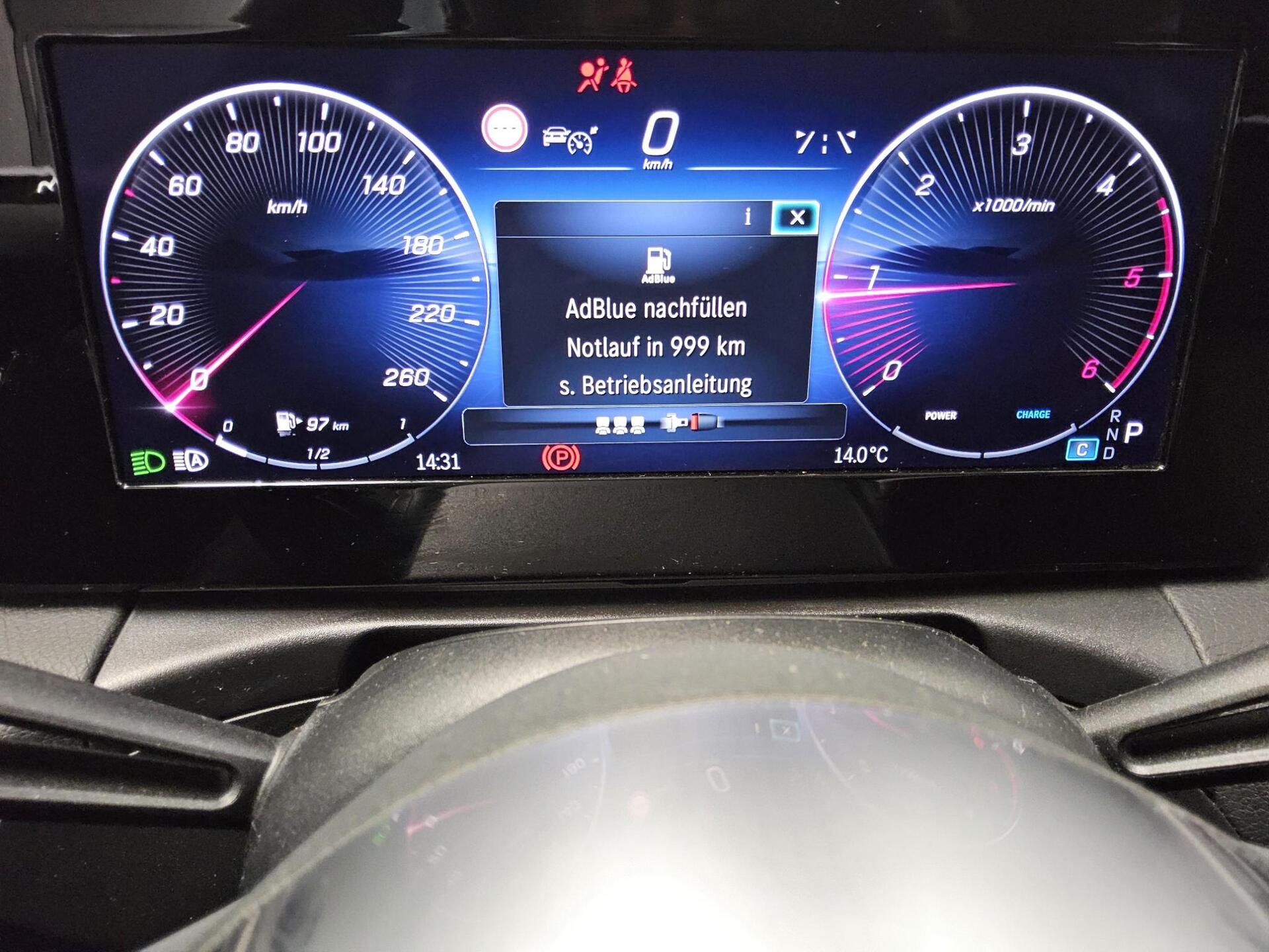 Mercedes-Benz C 220 T d 4M Navi Digital Light RfK MBUX Distr.+ 8