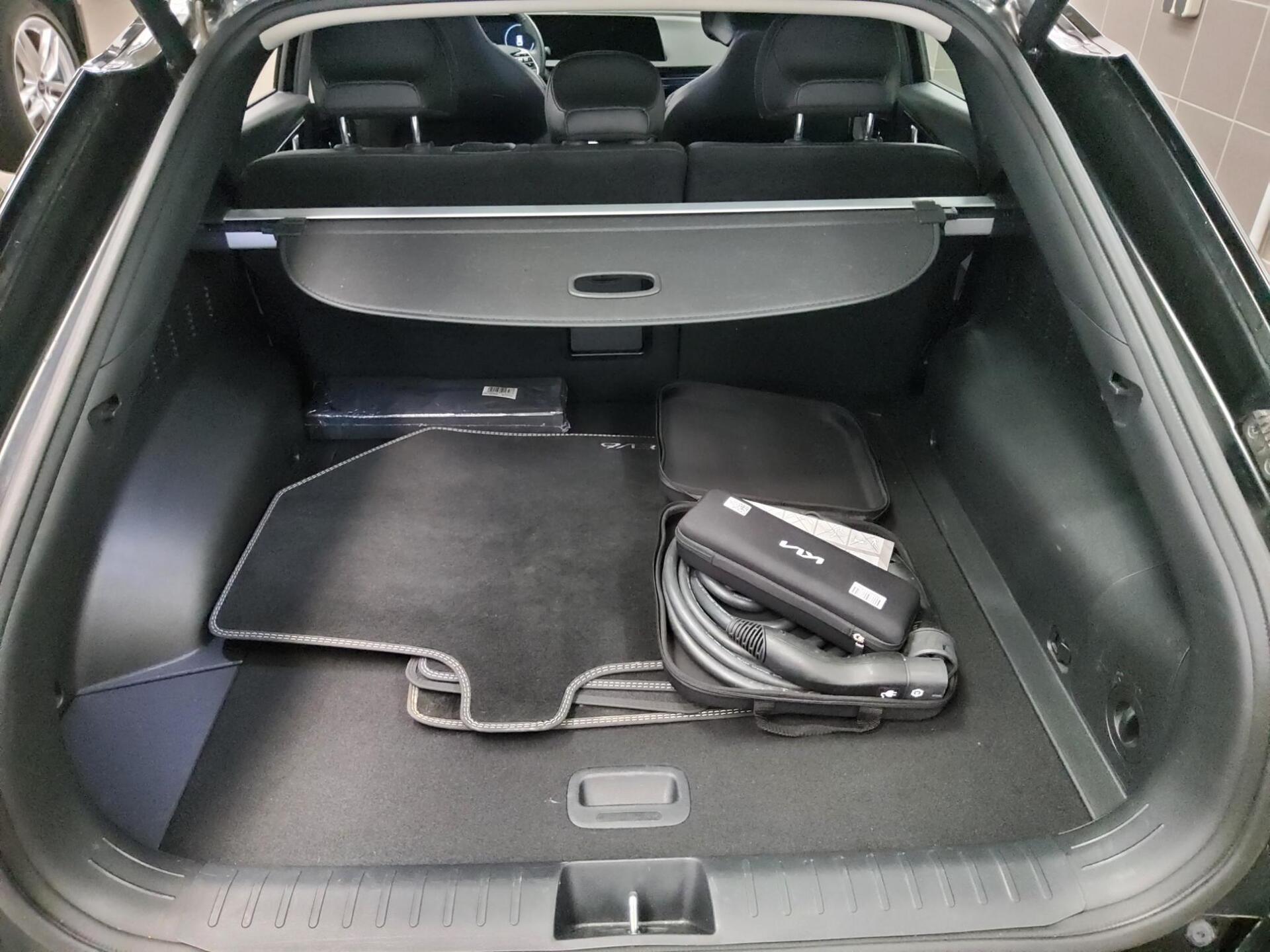 Kia EV6 58 kWh 2WD Leder Navi LED RfK ACC Ambiente 12