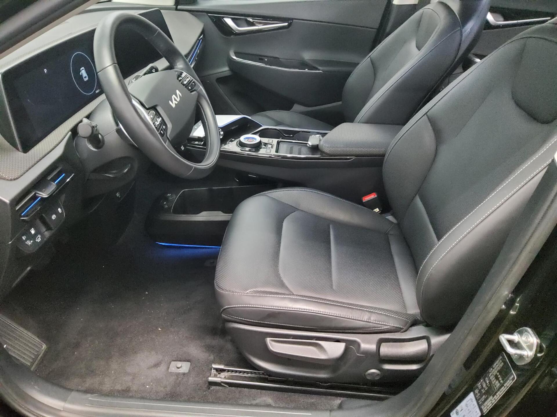 Kia EV6 58 kWh 2WD Leder Navi LED RfK ACC Ambiente 9