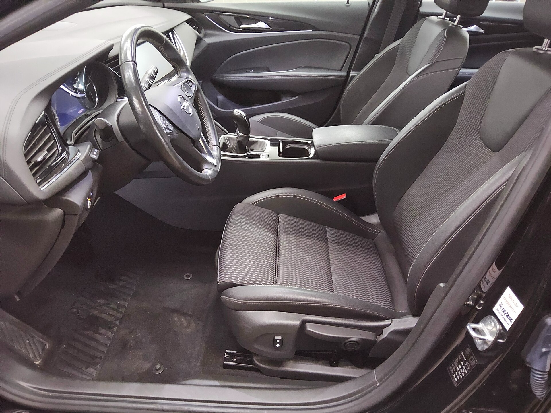 Opel Insignia ST 2.0 CDTI Elegance T-Leder Navi LED 8