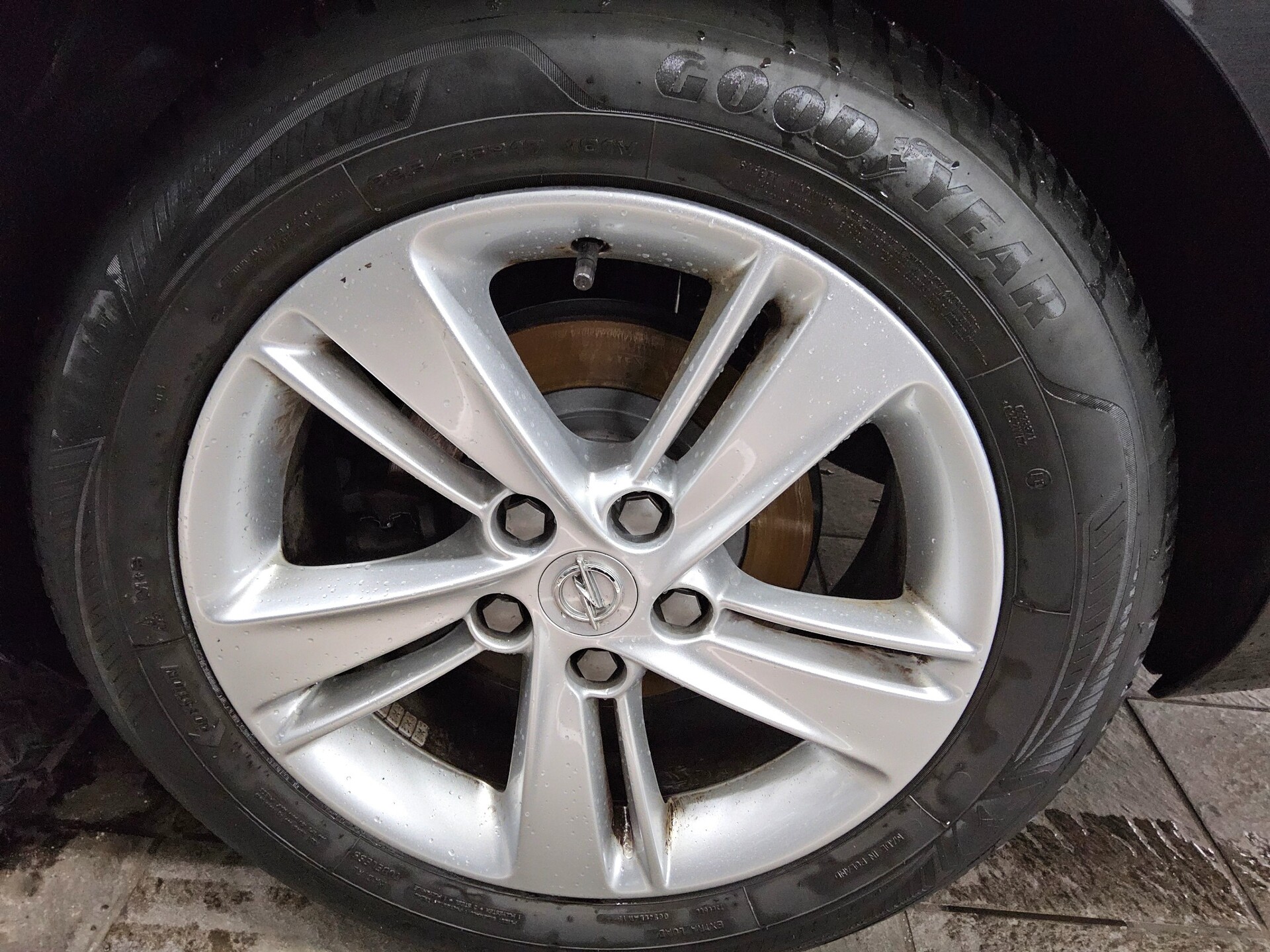 Opel Insignia ST 2.0 CDTI Elegance T-Leder Navi LED 10