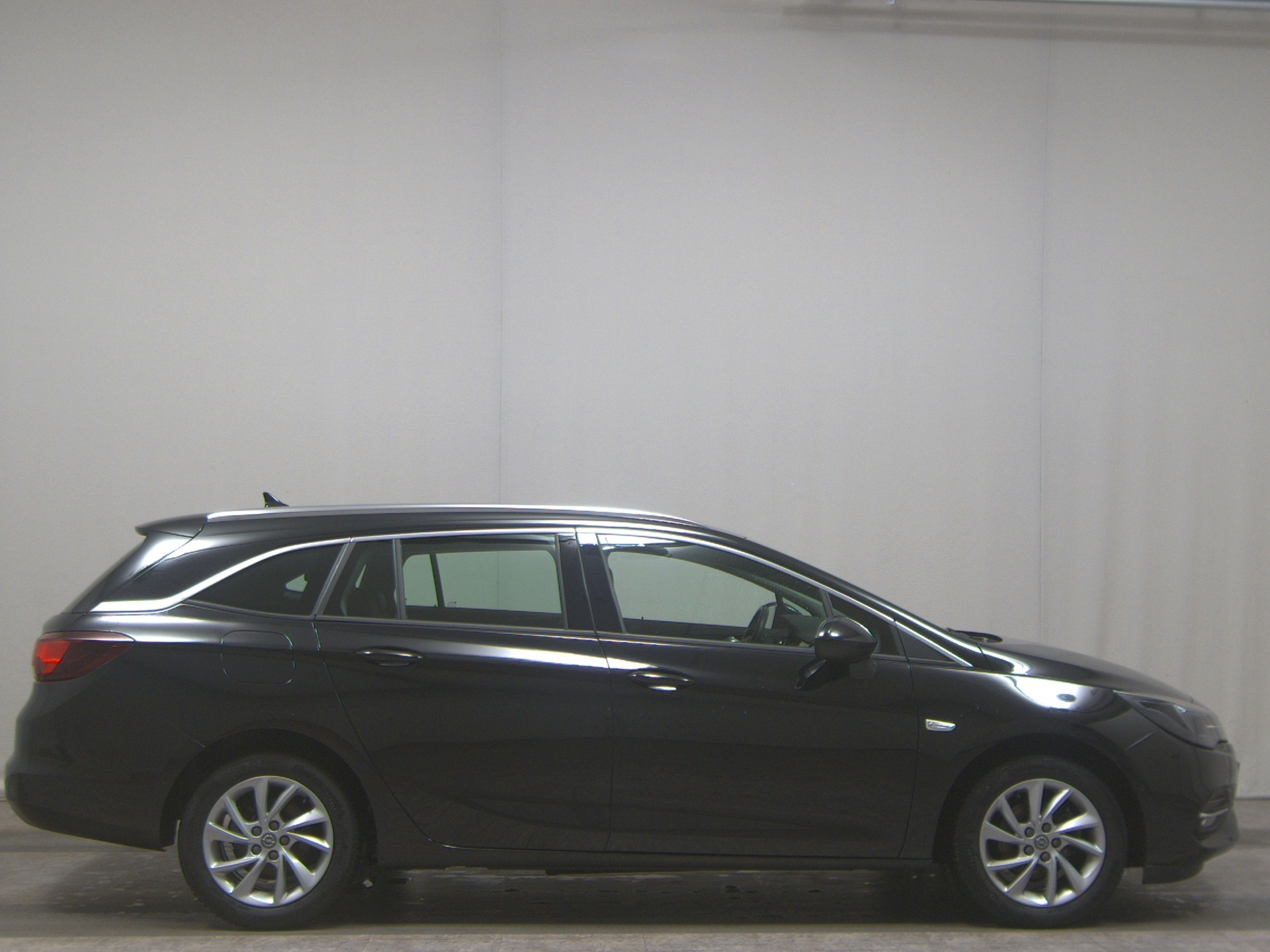 Opel Astra ST 1.2 Turbo Elegance T-Leder Navi LED