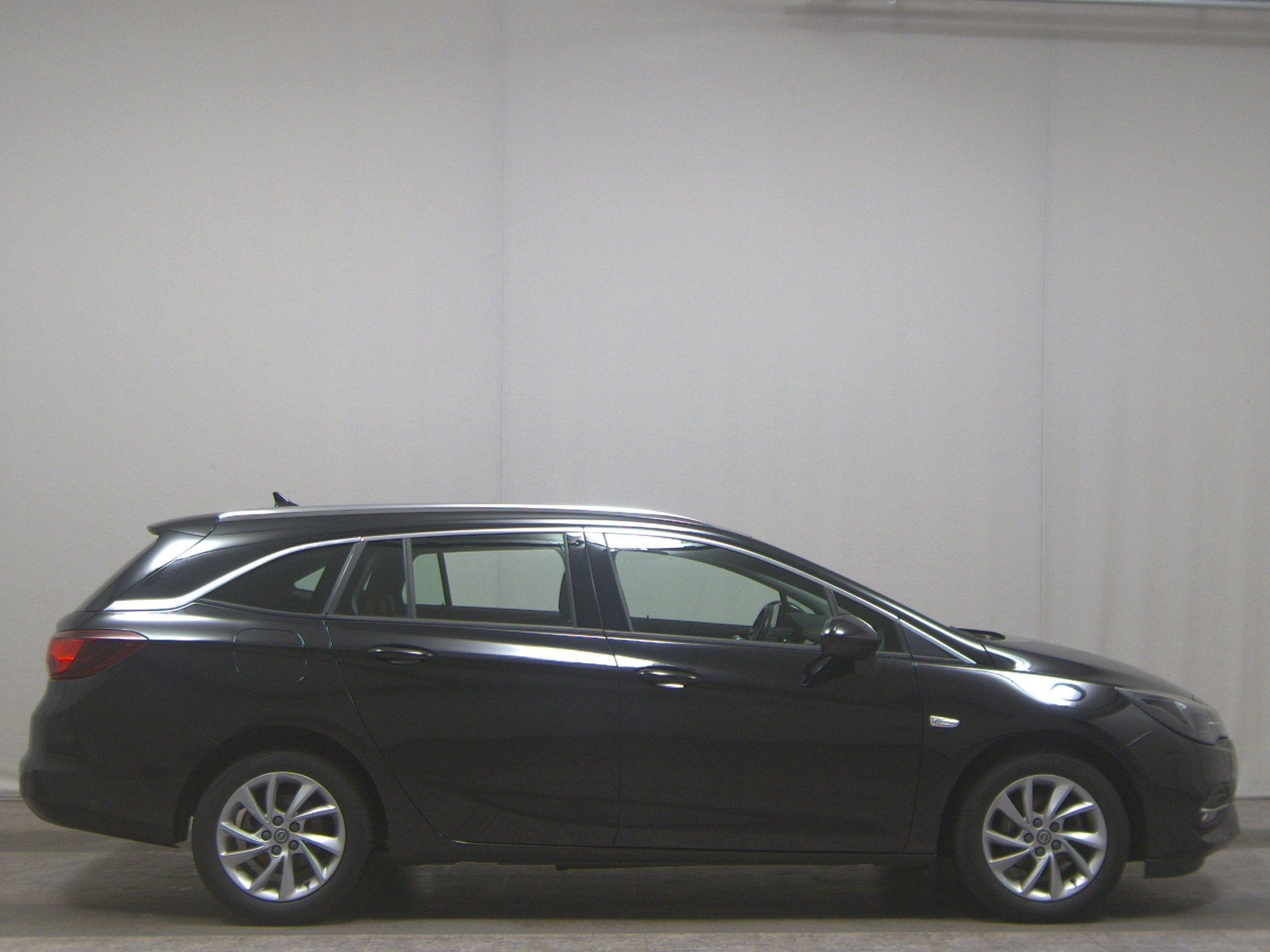 Opel Astra ST 1.2 Turbo Elegance T-Leder Navi LED