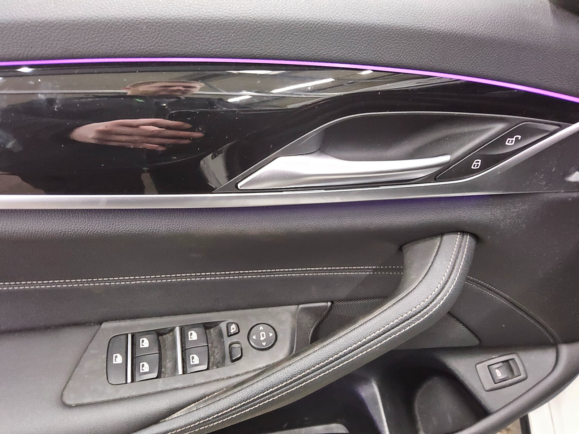 BMW 520dA Touring xDr Leder Navi LC Prof. HuD Laser 10