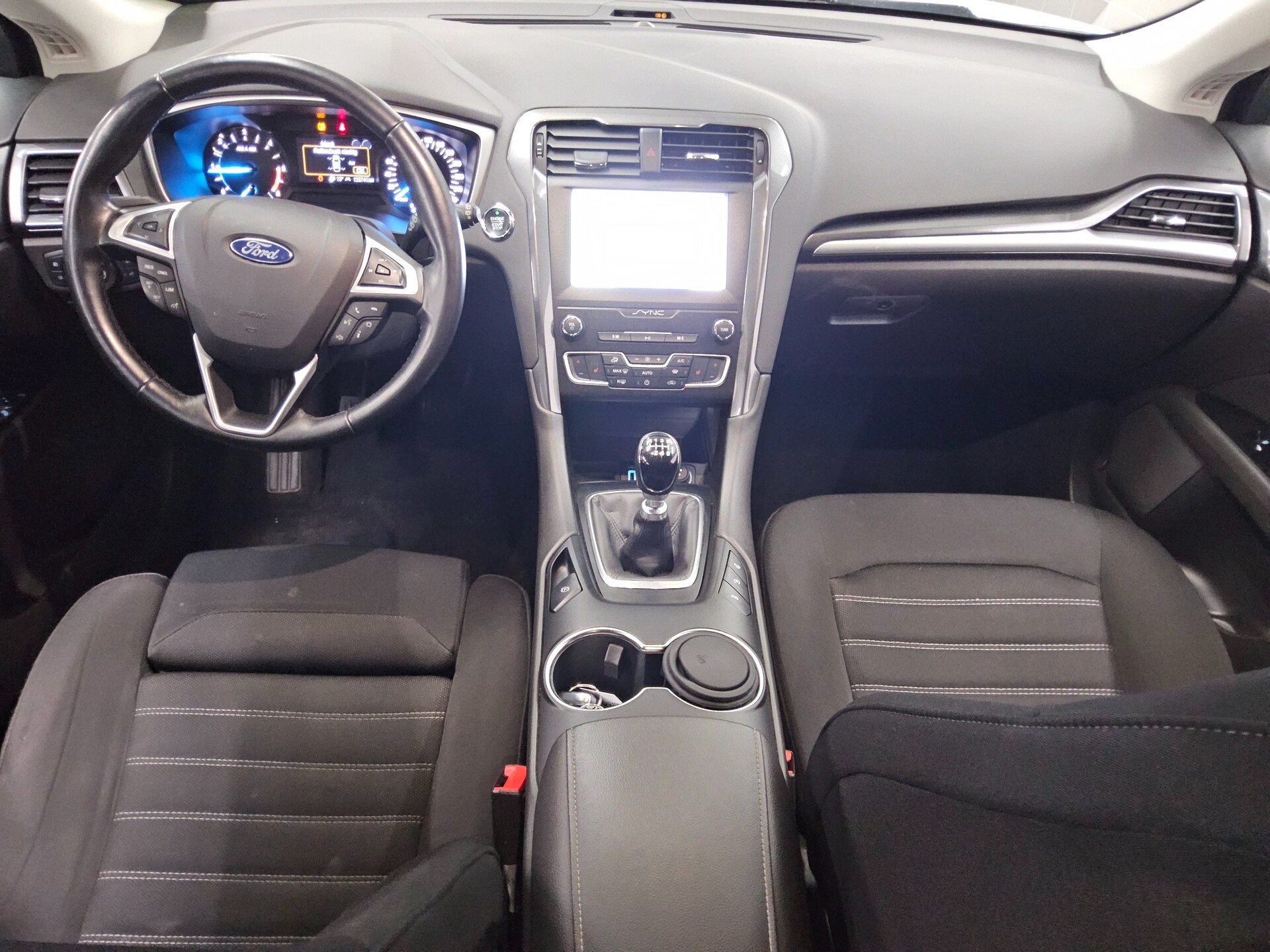 Ford Mondeo Turnier 2.0 EB Trend Navi 4xShz AHK RFK 5