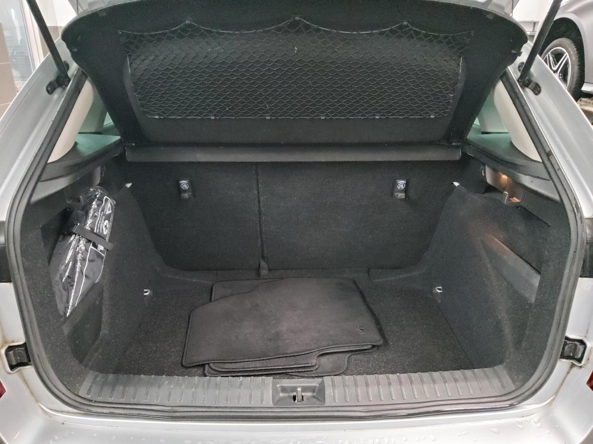 Skoda Kamiq 1.5 TSI Style Navi LED virtual ACC 12