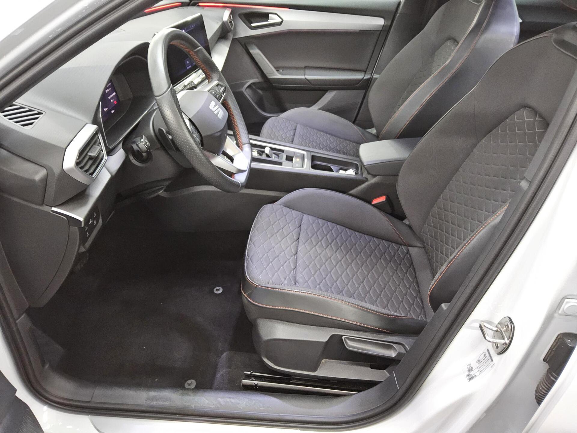 Seat Leon Sportstourer 1.4 e-HYBRID FR Navi LED RFK 9