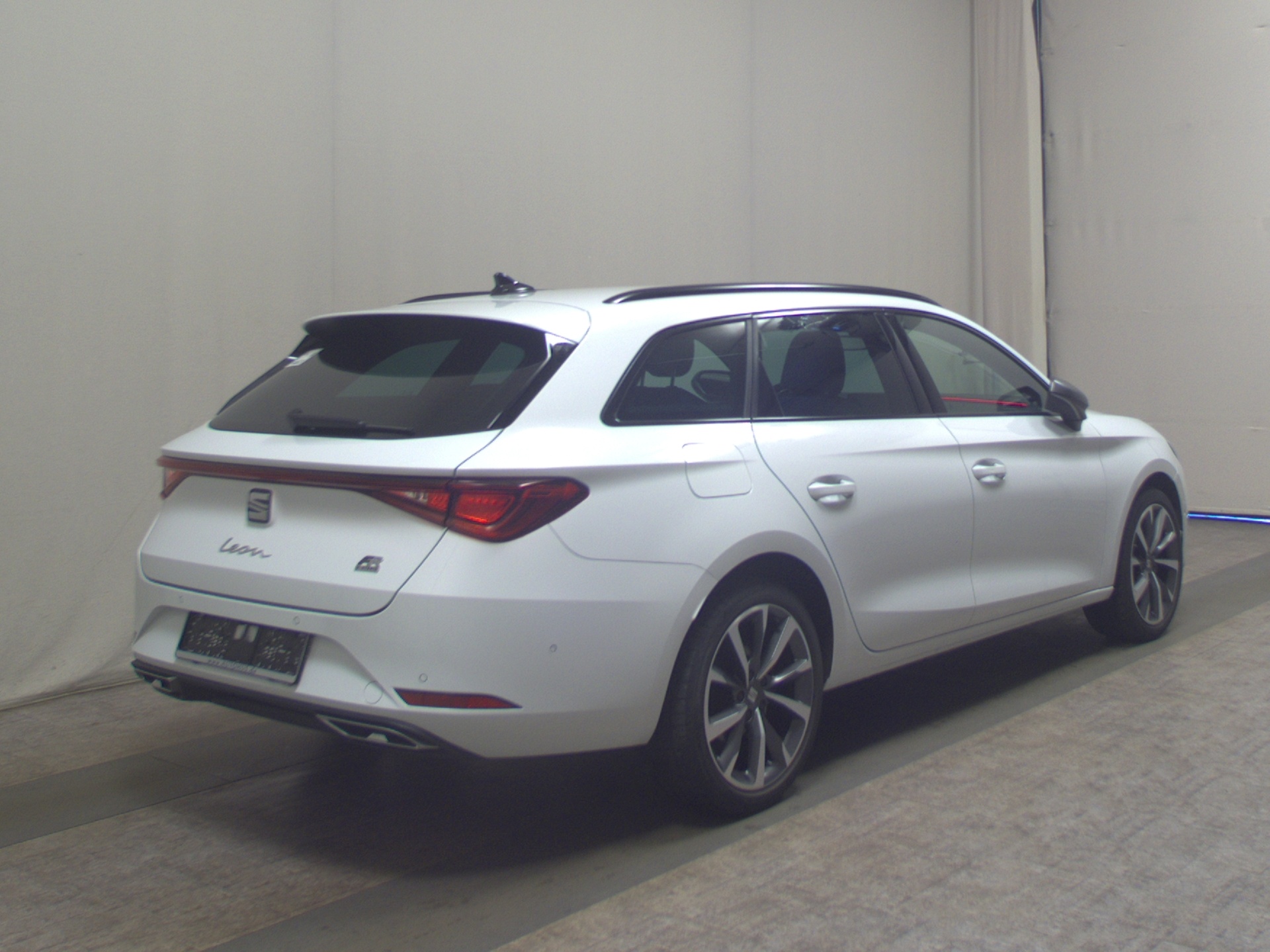 Seat Leon Sportstourer 1.4 e-HYBRID FR Navi LED RFK 4