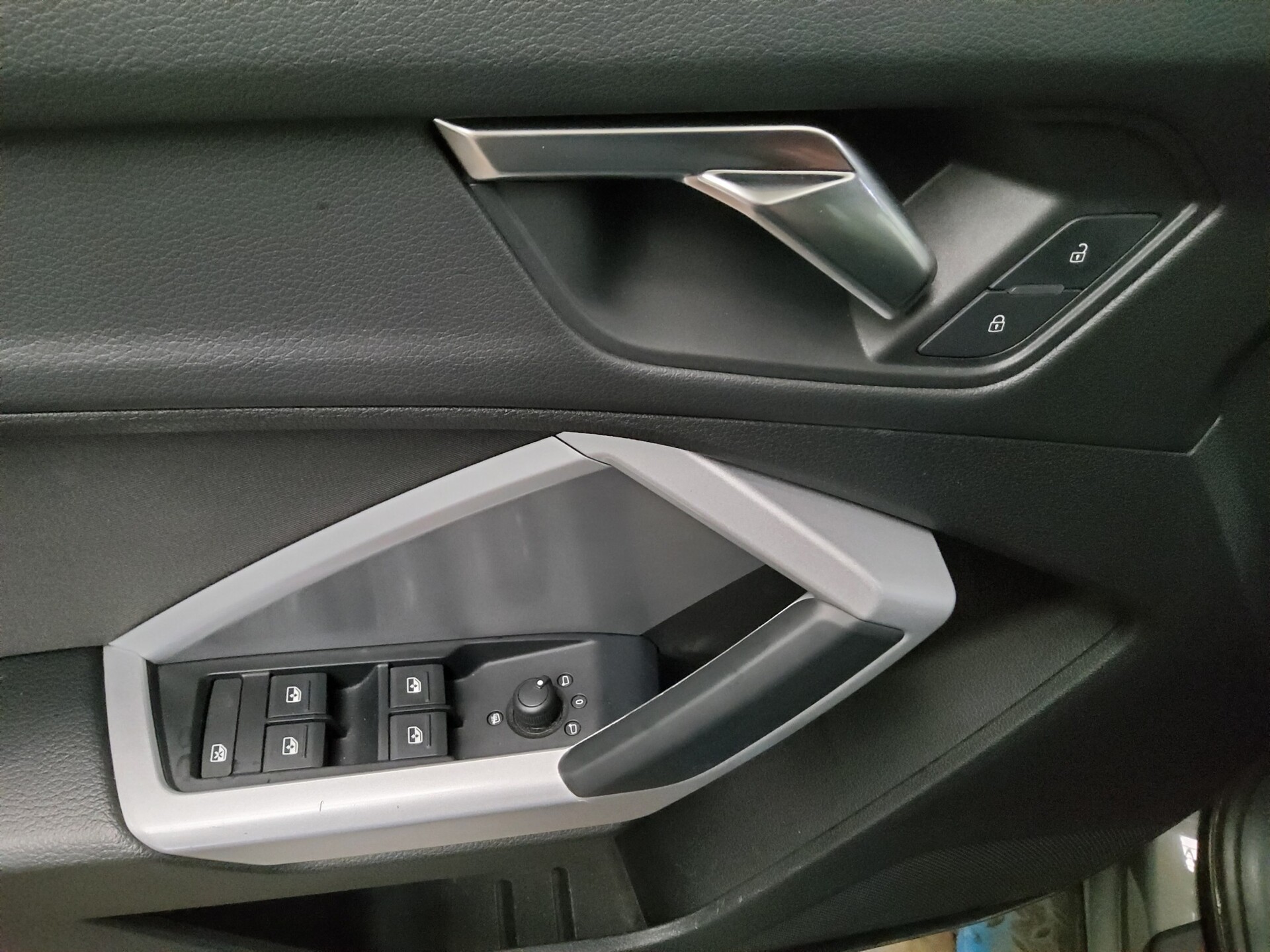 Audi Q3 Sportback 35 TDI Navi virtual LED ACC AHK 10