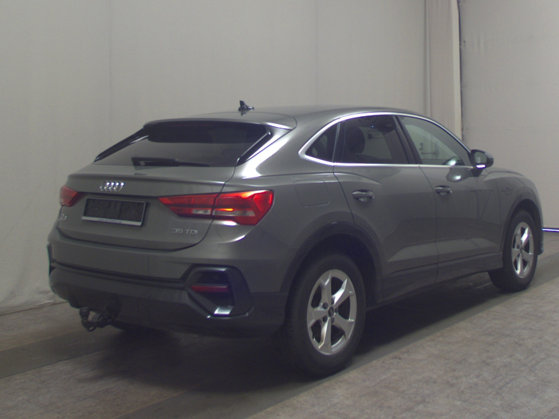 Audi Q3 Sportback 35 TDI Navi virtual LED ACC AHK 4