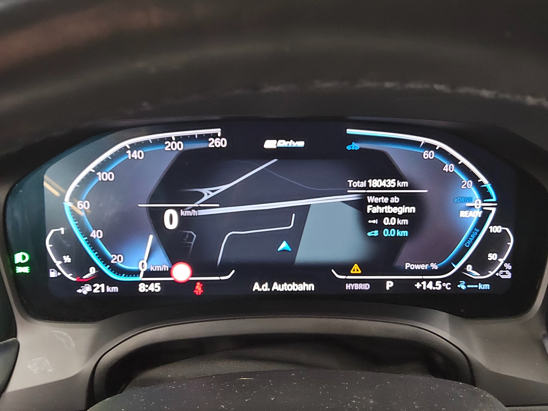 BMW 330e Touring M-Sport Navi LED+ LC-Pro HiFi AHK 8