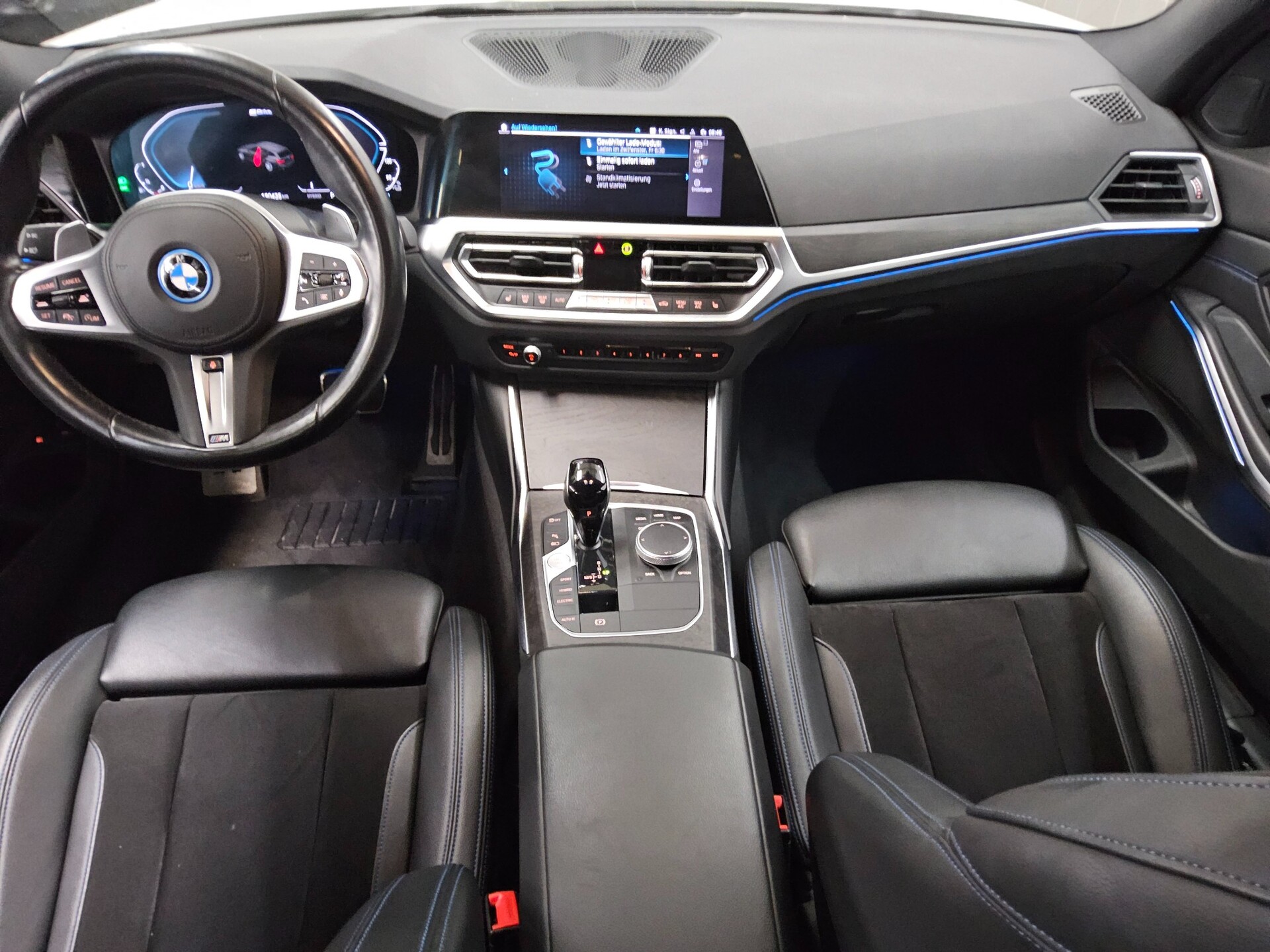 BMW 330e Touring M-Sport Navi LED+ LC-Pro HiFi AHK 5