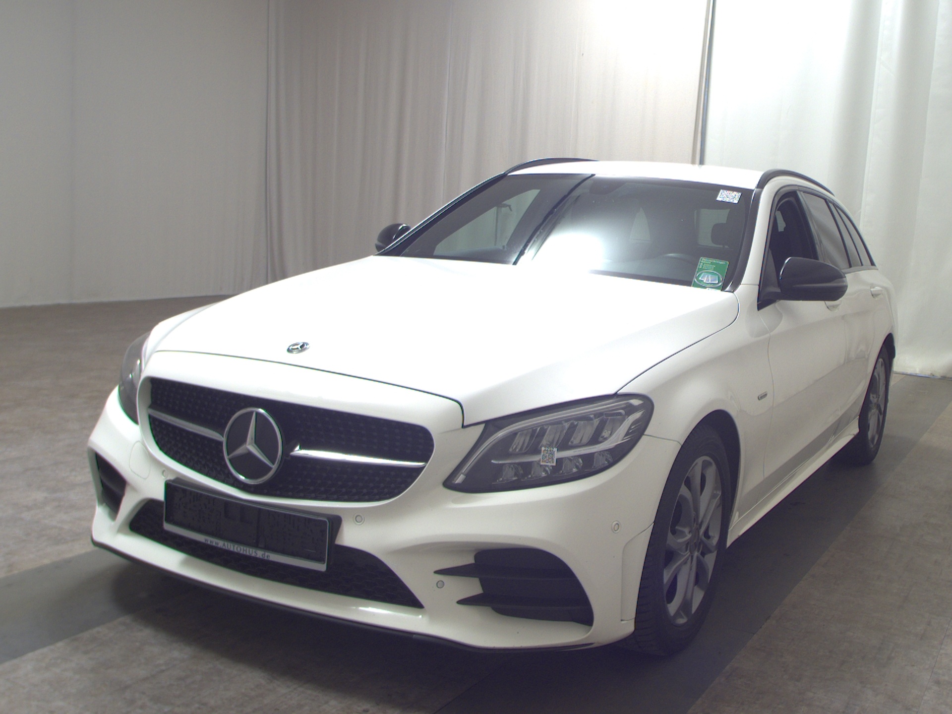 Mercedes-Benz C 220 T d AMG-Line Night Navi LED Widescreen 2