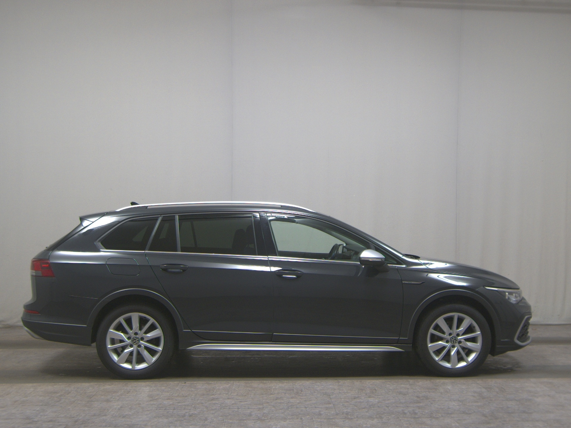 Volkswagen Golf-8 Alltrack 2.0 TDI 4M Navi DC AHK ACC