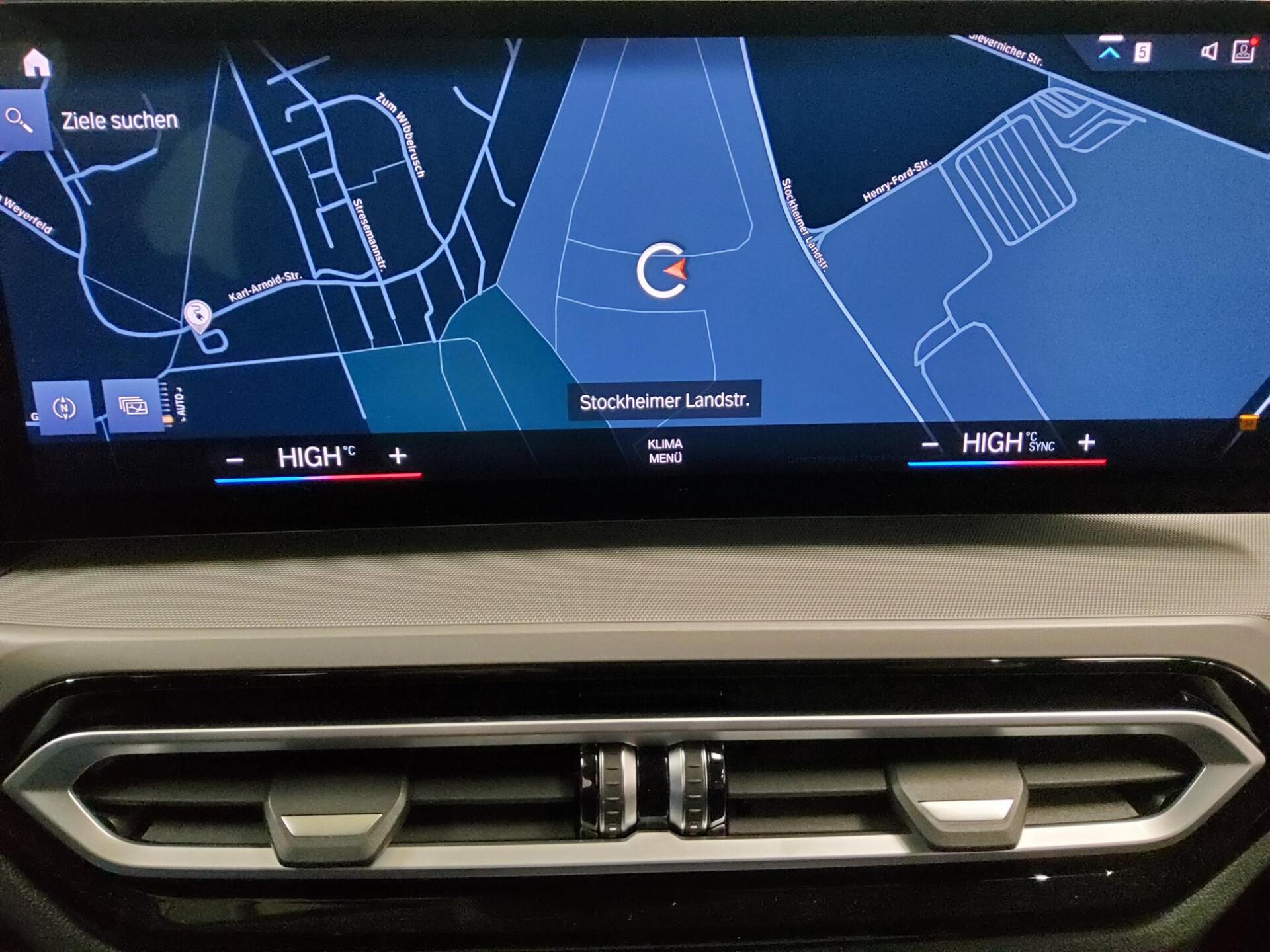 BMW 330e Touring LCI T-Leder Navi LC Pro Curved LED 7