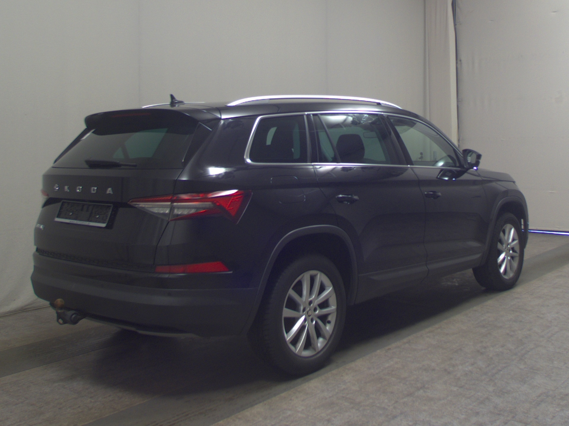 Skoda Kodiaq 2.0 TDI Style 7-Sitze T-Leder Navi vc LED 4