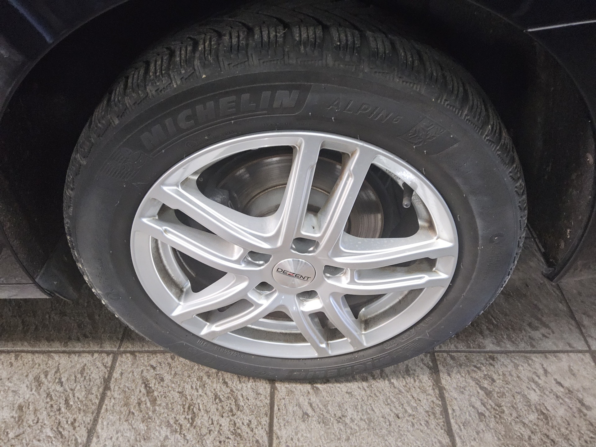 Volkswagen Golf-8 Var. 2.0 TDI Life Navi DC LED+ ACC Shz 11