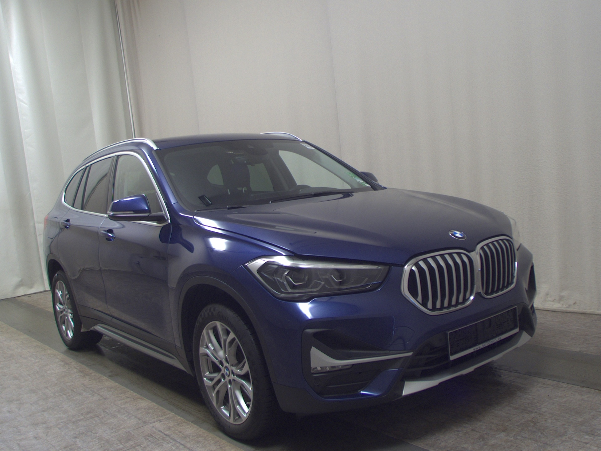 BMW X1 sDrive20i X-Line Navi LED T-Leder RFK Memory 3