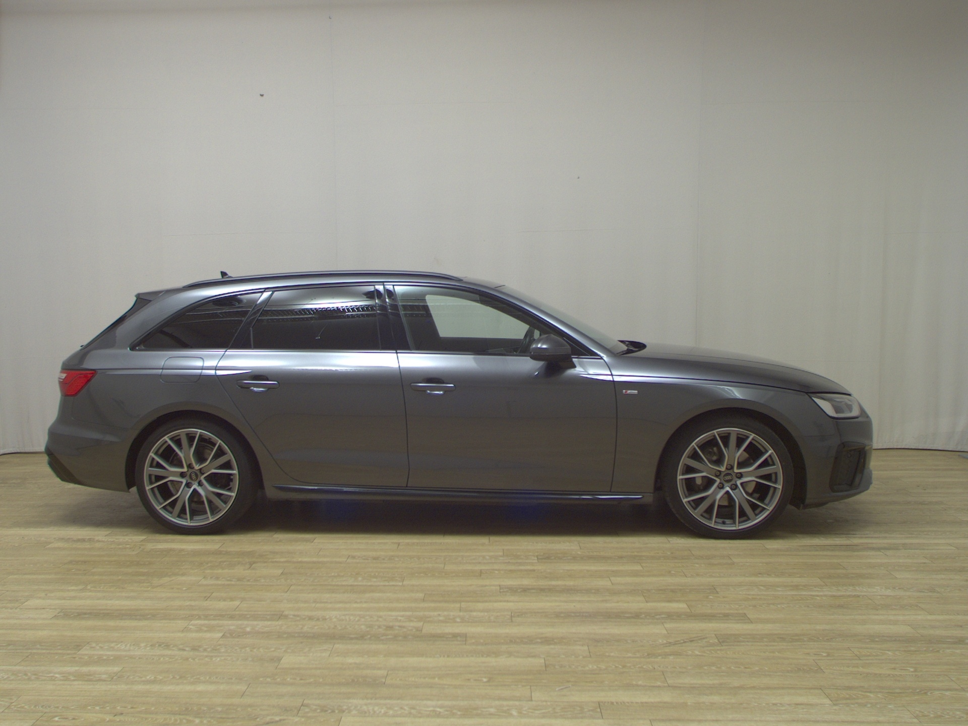 Audi A4 Avant 40 TDI Qu. S-Line Navi+ LED Panorama