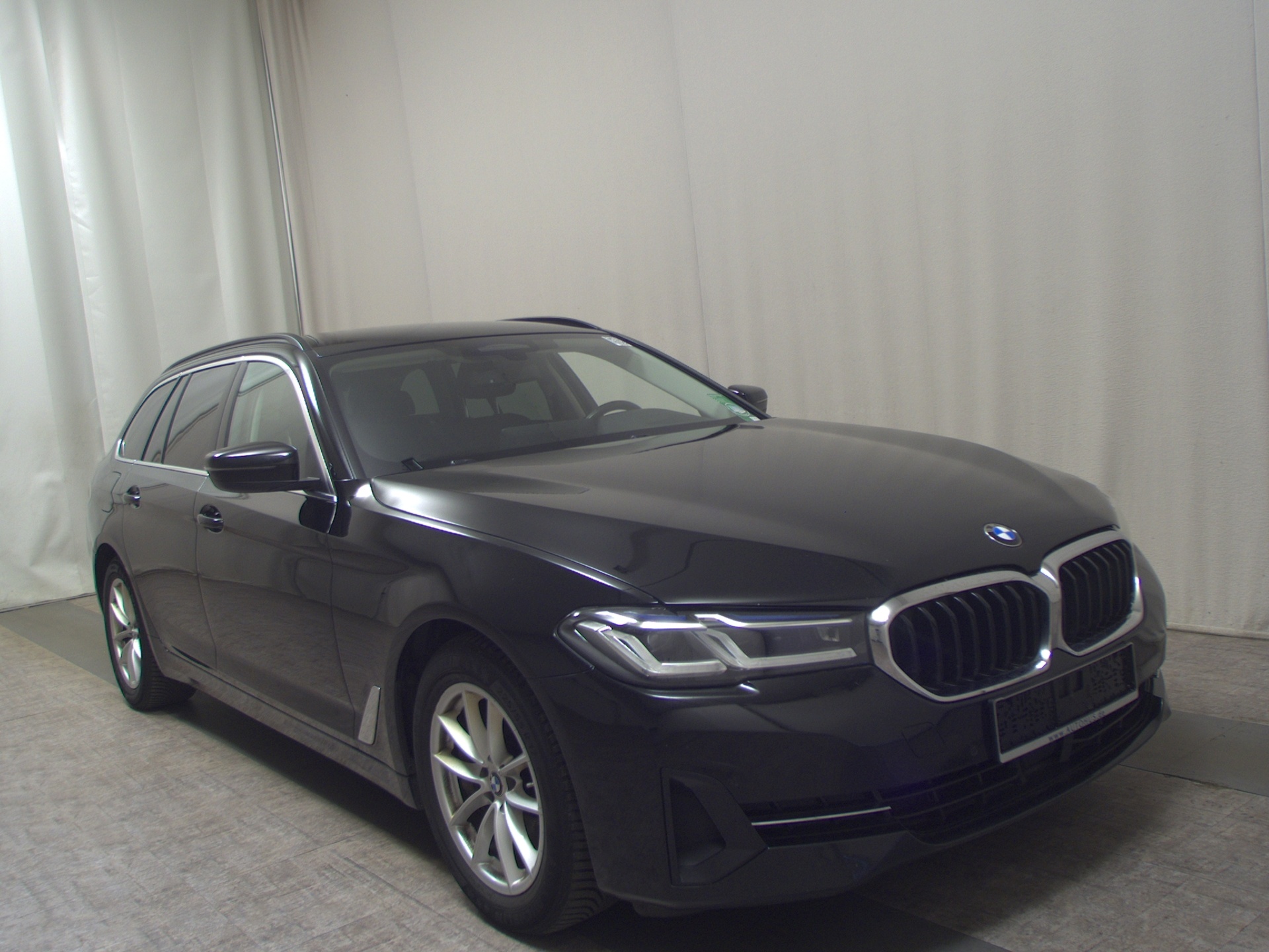 BMW 530dA Touring Navi Laser Leder HuD RFK DA Pro 3