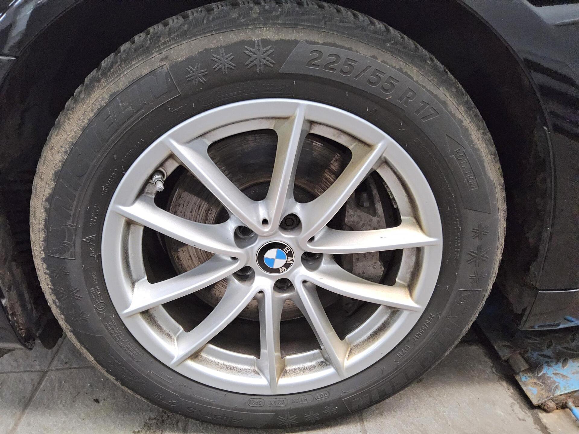 BMW 530dA Touring Navi Laser Leder HuD RFK DA Pro 11