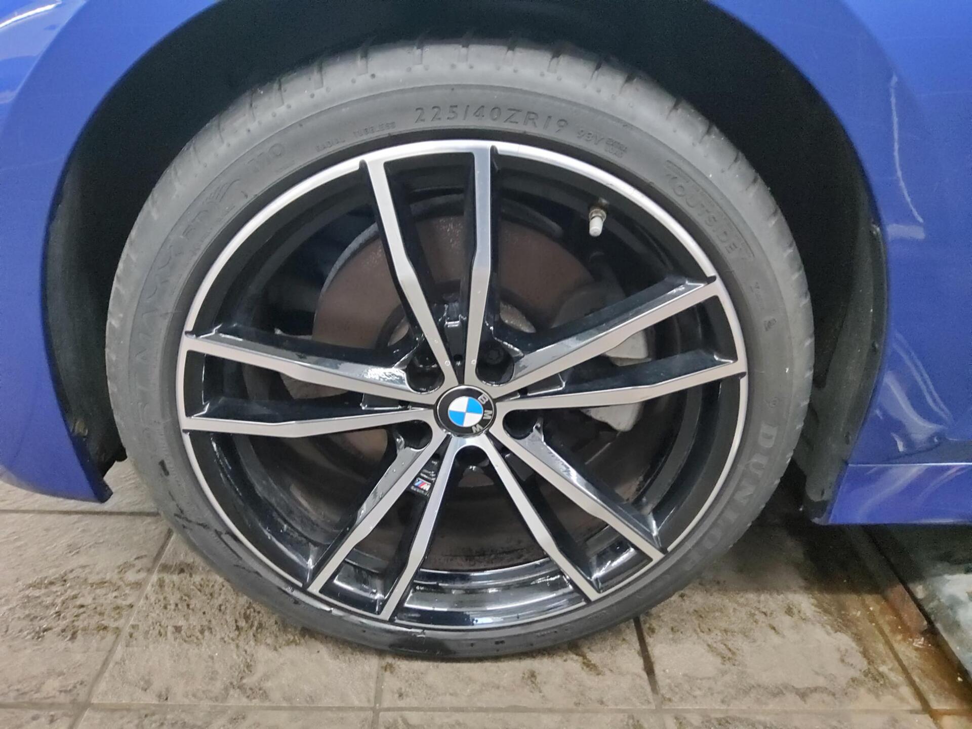 BMW 320e Touring M-Sport Navi LED LC-Pro Shz PDC 11