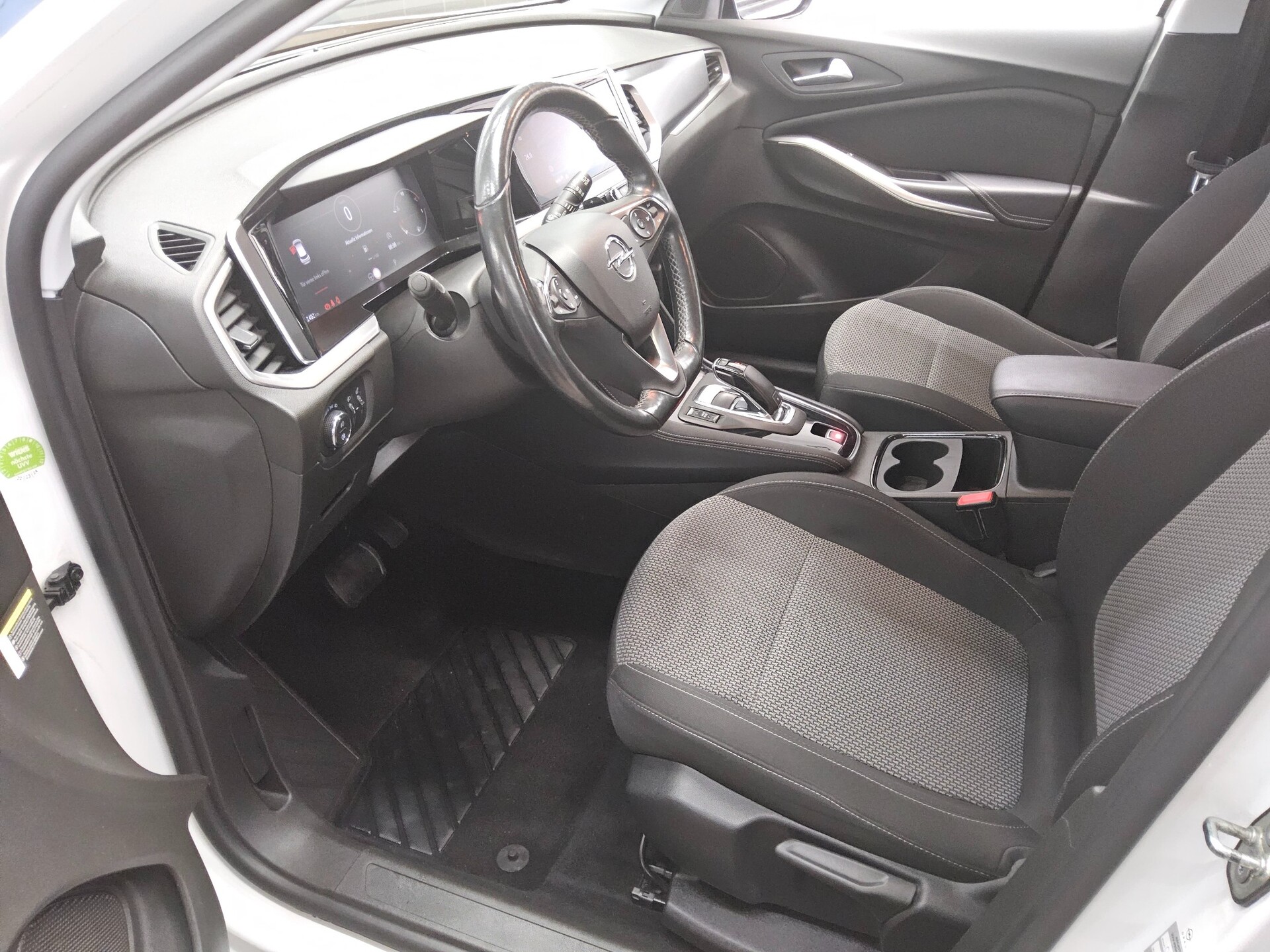 Opel Grandland X 1.5 D Business Ed. Navi LED Shz PDC 8