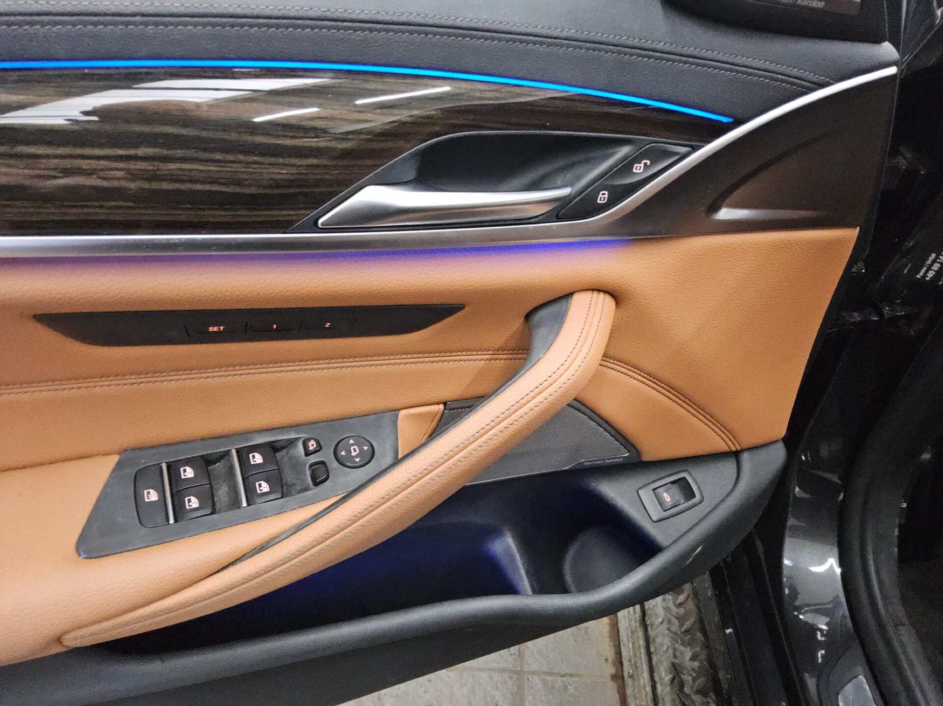 BMW 530i Touring Luxury-Line Leder Navi LED H-K RfK 10