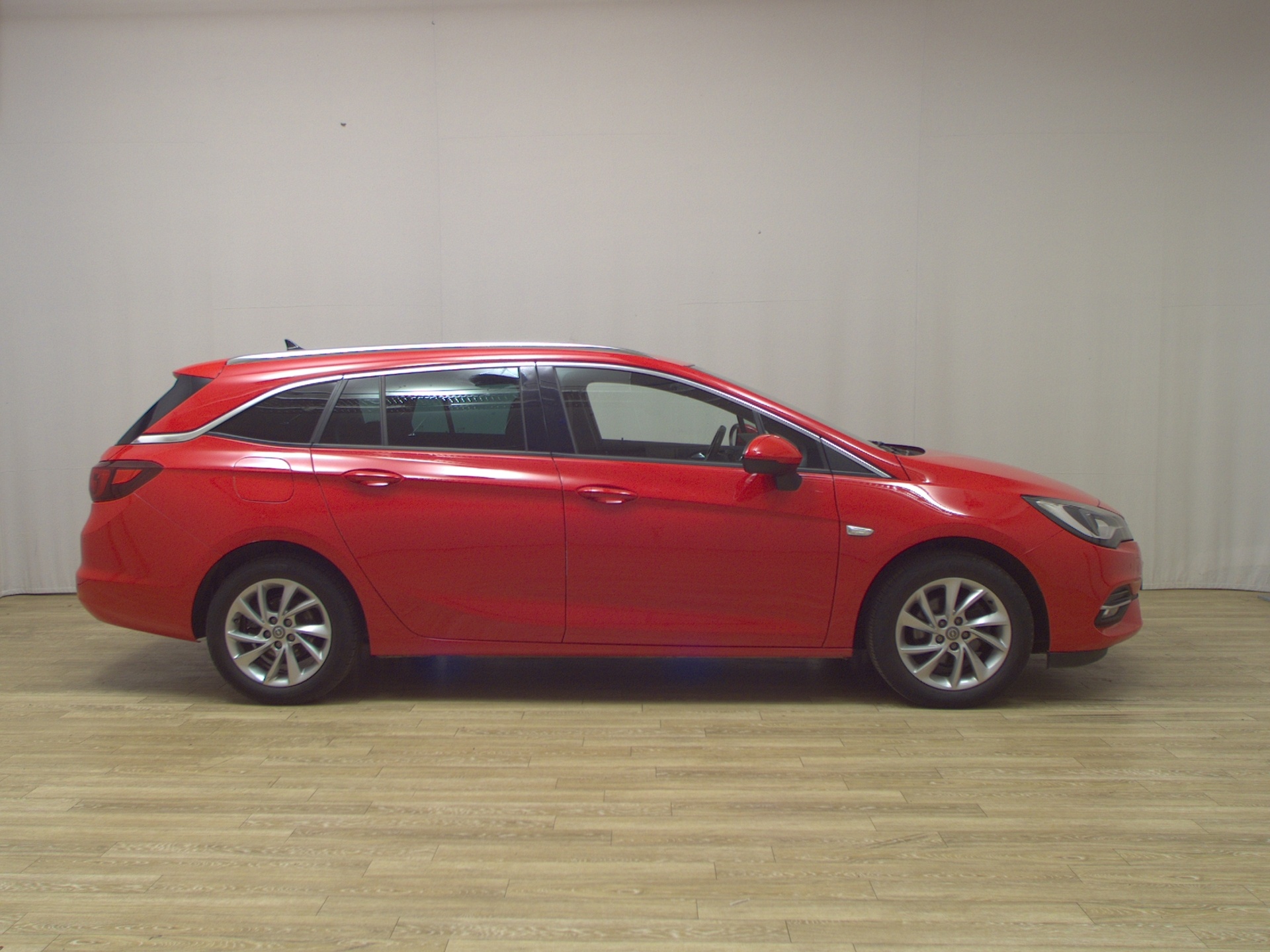 Opel Astra ST 1.2 Turbo Elegance Navi LED Shz AHK RFK