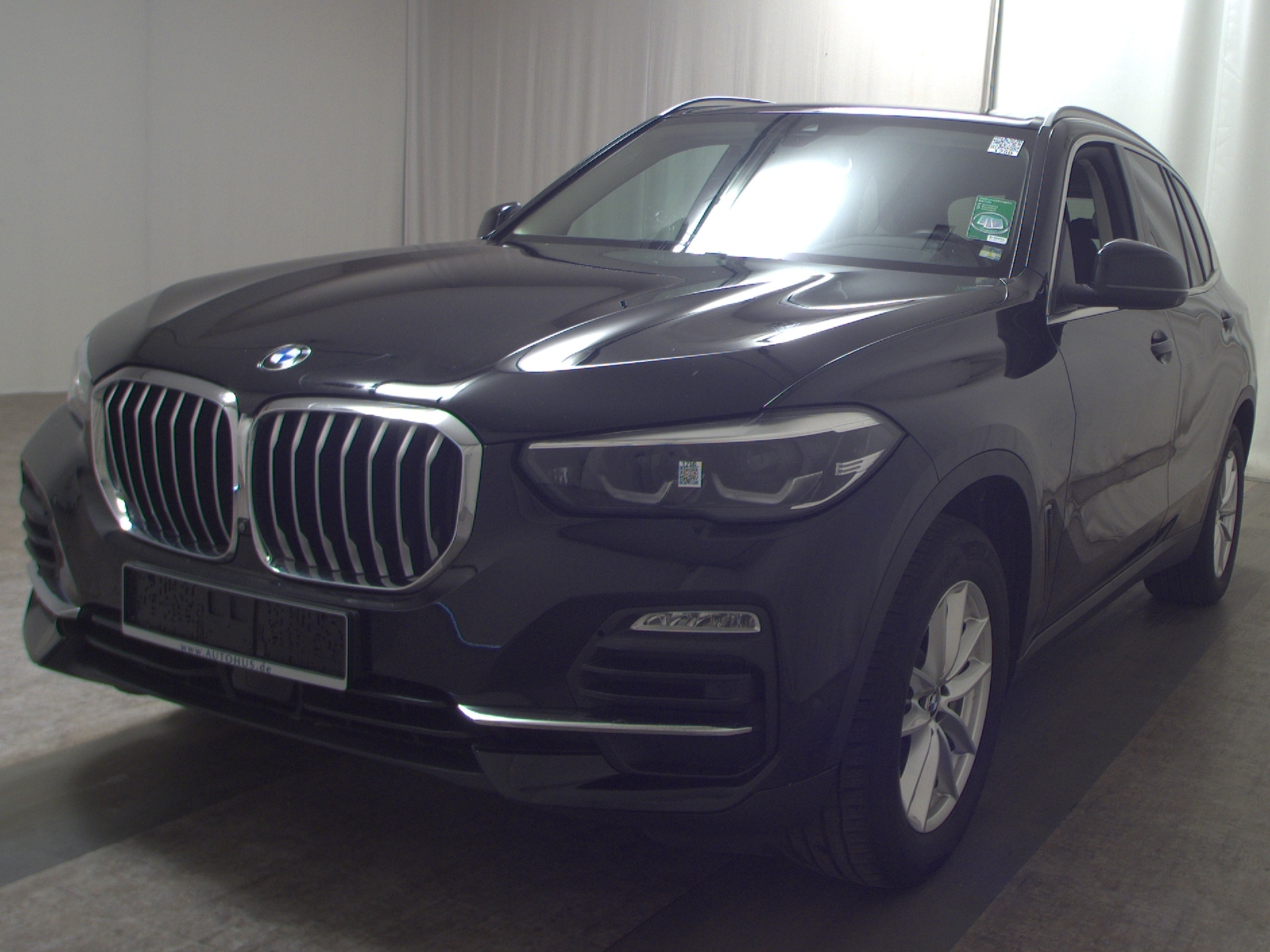 BMW X5 xDrive25d Leder Navi LED LC prof. H-K AHK 2
