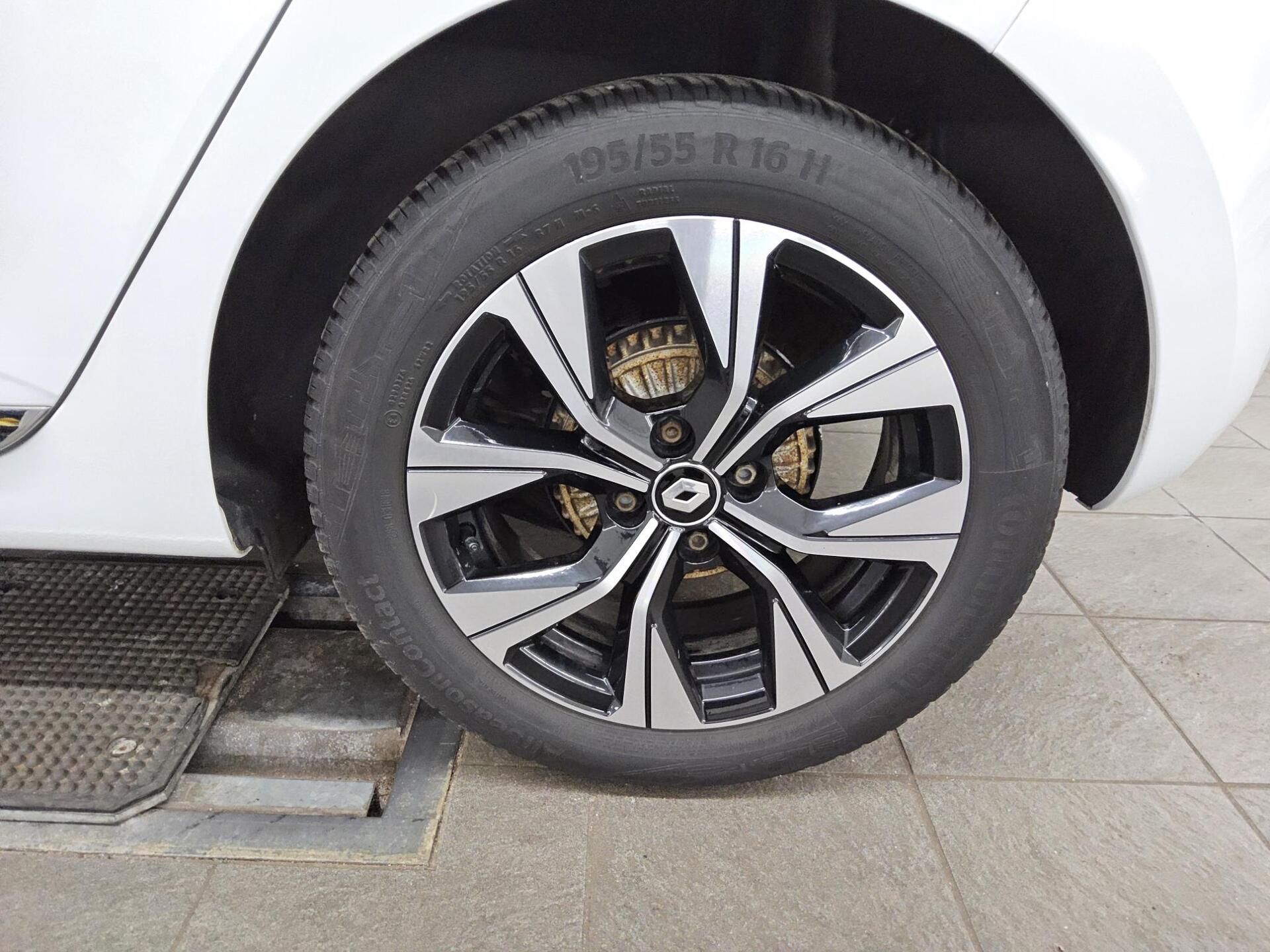 Renault Clio 1.0 Evolution Navi LED RFK Shz PDC 10