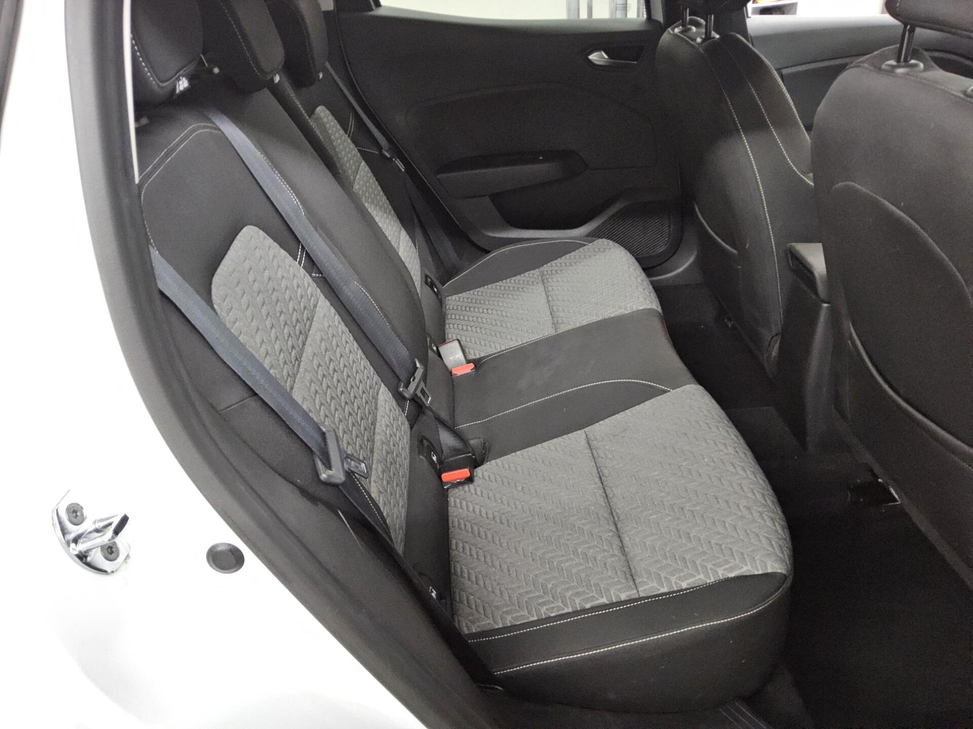 Renault Clio 1.0 Evolution Navi LED RFK Shz PDC 13