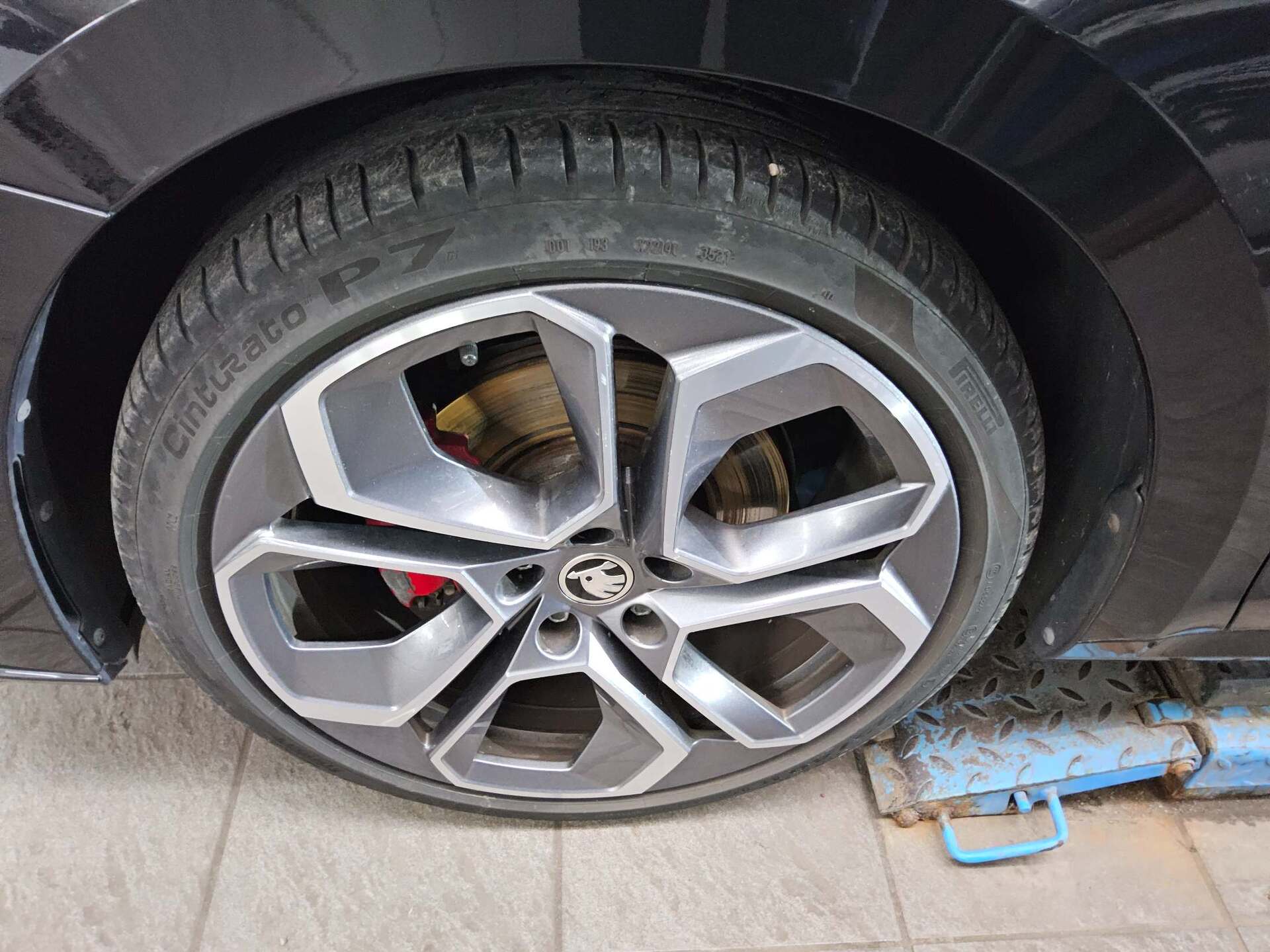 Skoda Octavia Kombi 2.0 TDI RS DCC Navi LED vc HuD RfK 11