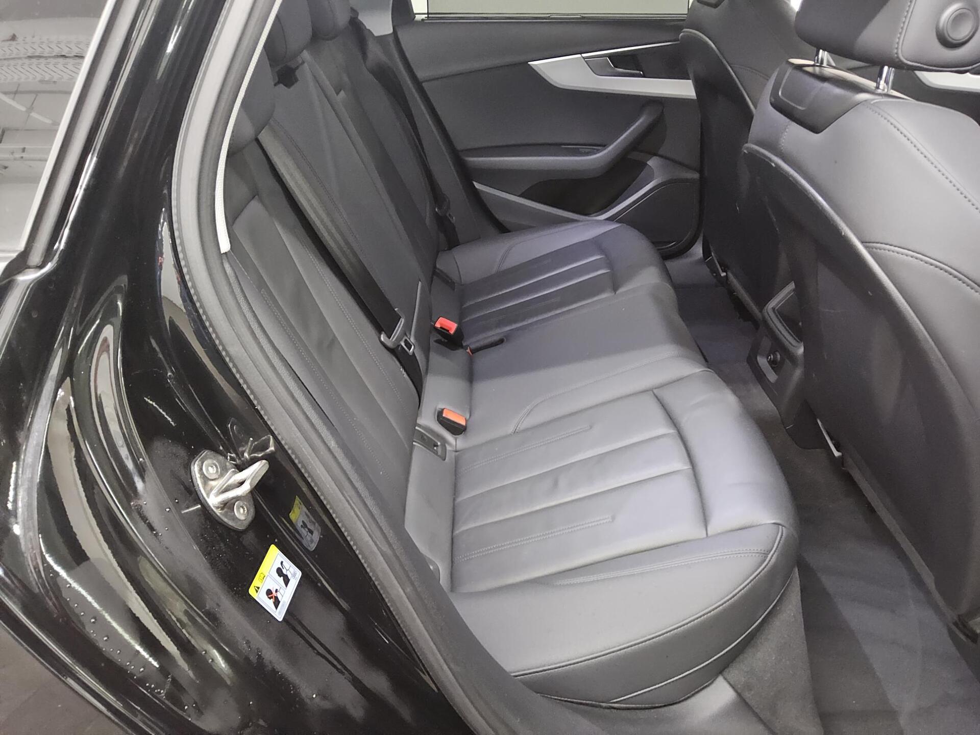 Audi A4 Avant 40 TDI Qu. Leder Navi LED Shz ACC AHK 13