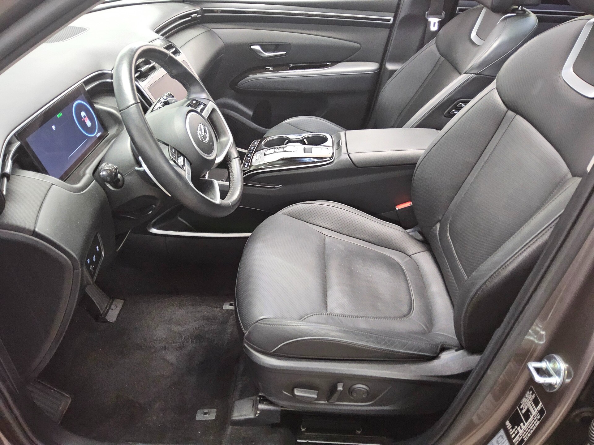 Hyundai Tucson 1.6 T-GDI Navi LED Pano Leder RFK Sound 9