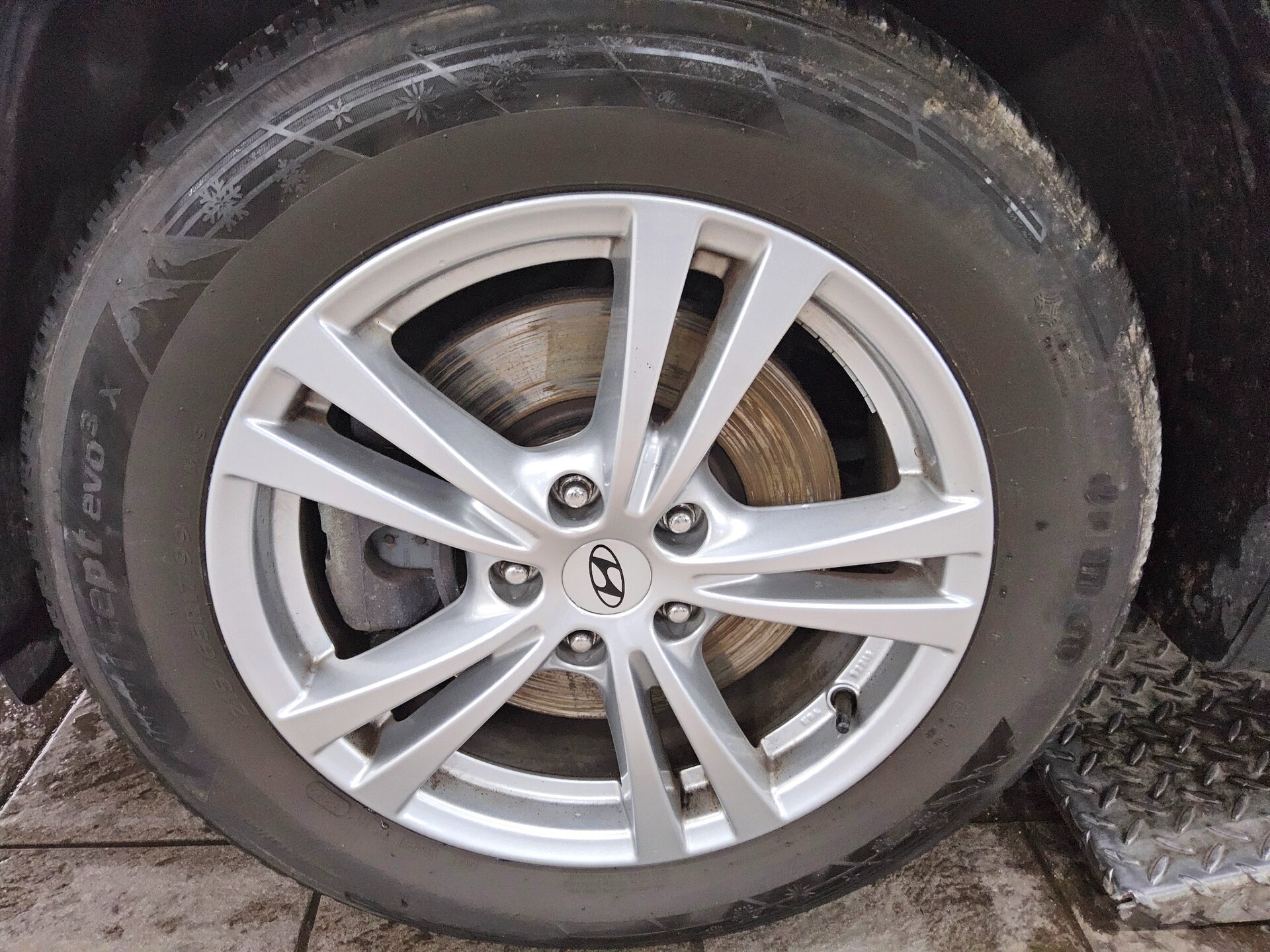 Hyundai Tucson 1.6 T-GDI Navi LED Pano Leder RFK Sound 11