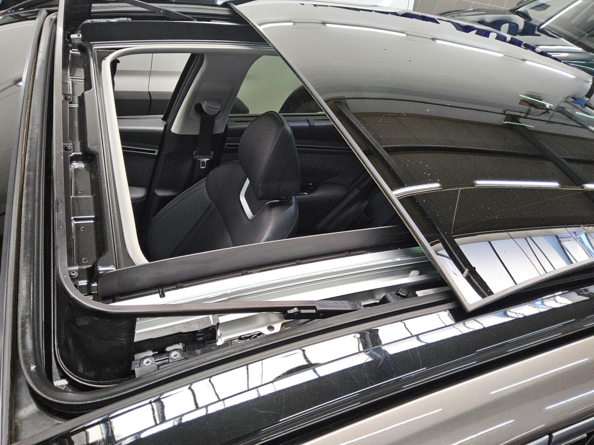 Hyundai Tucson 1.6 T-GDI Navi LED Pano Leder RFK Sound 12