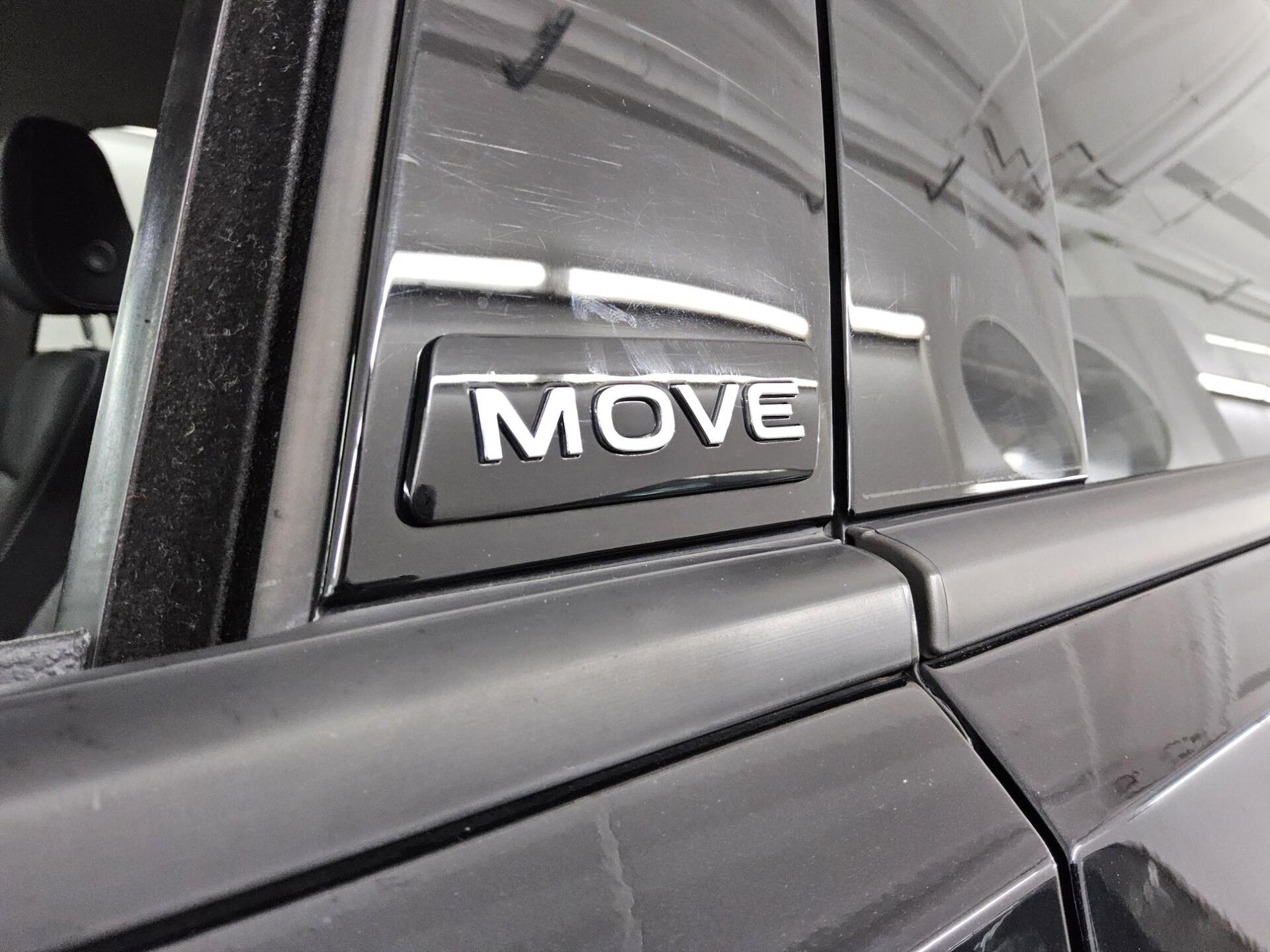 Volkswagen T-Roc 2.0 TDI Move Navi LED DC ACC Shz PDC 12