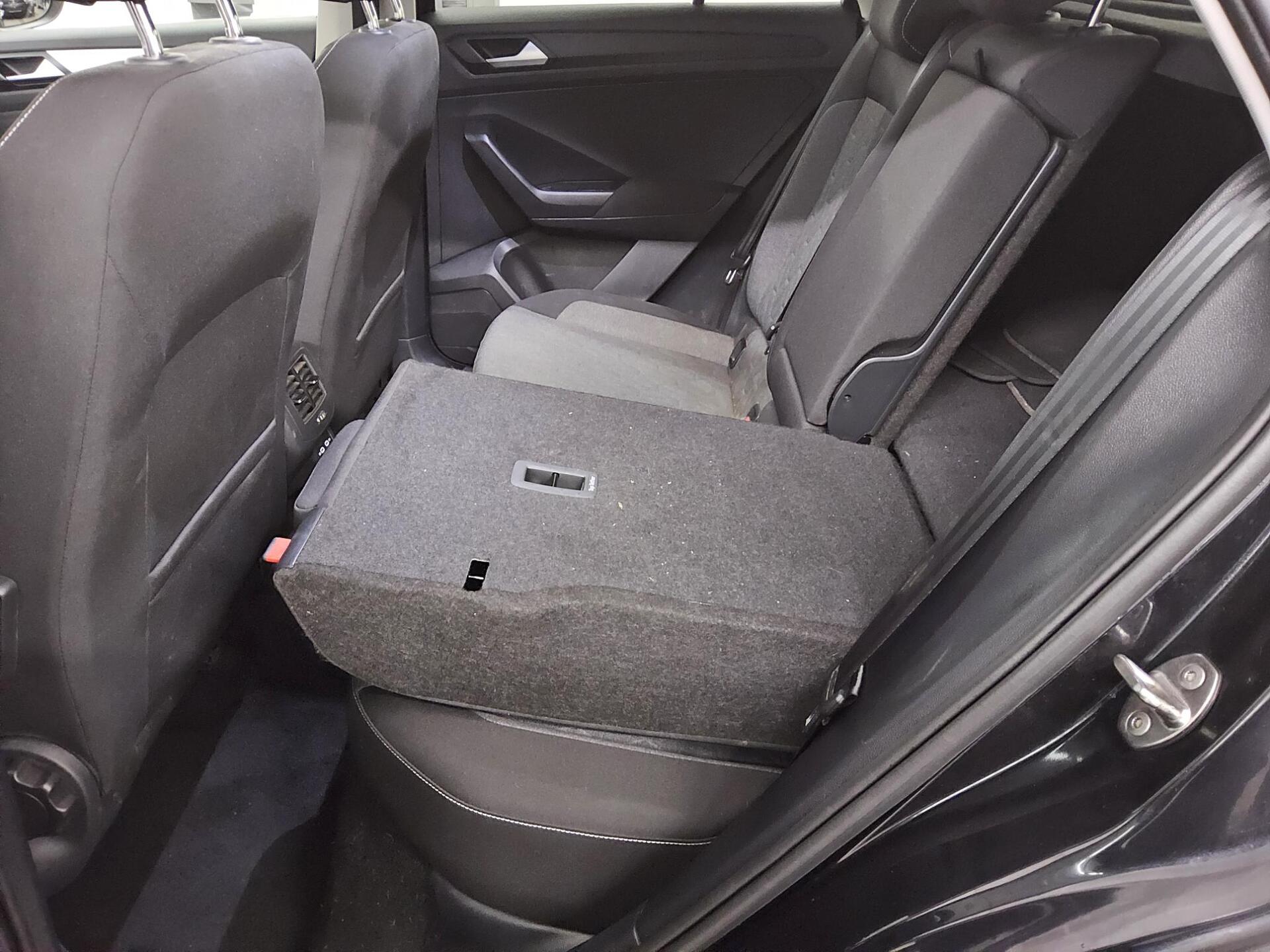 Volkswagen T-Roc 2.0 TDI Move Navi LED DC ACC Shz PDC 13