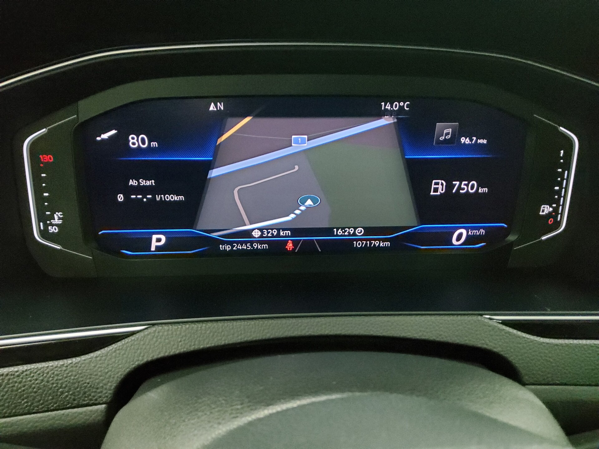 Volkswagen Passat Var. 2.0 TDI Business Navi Matrix AID RFK 8