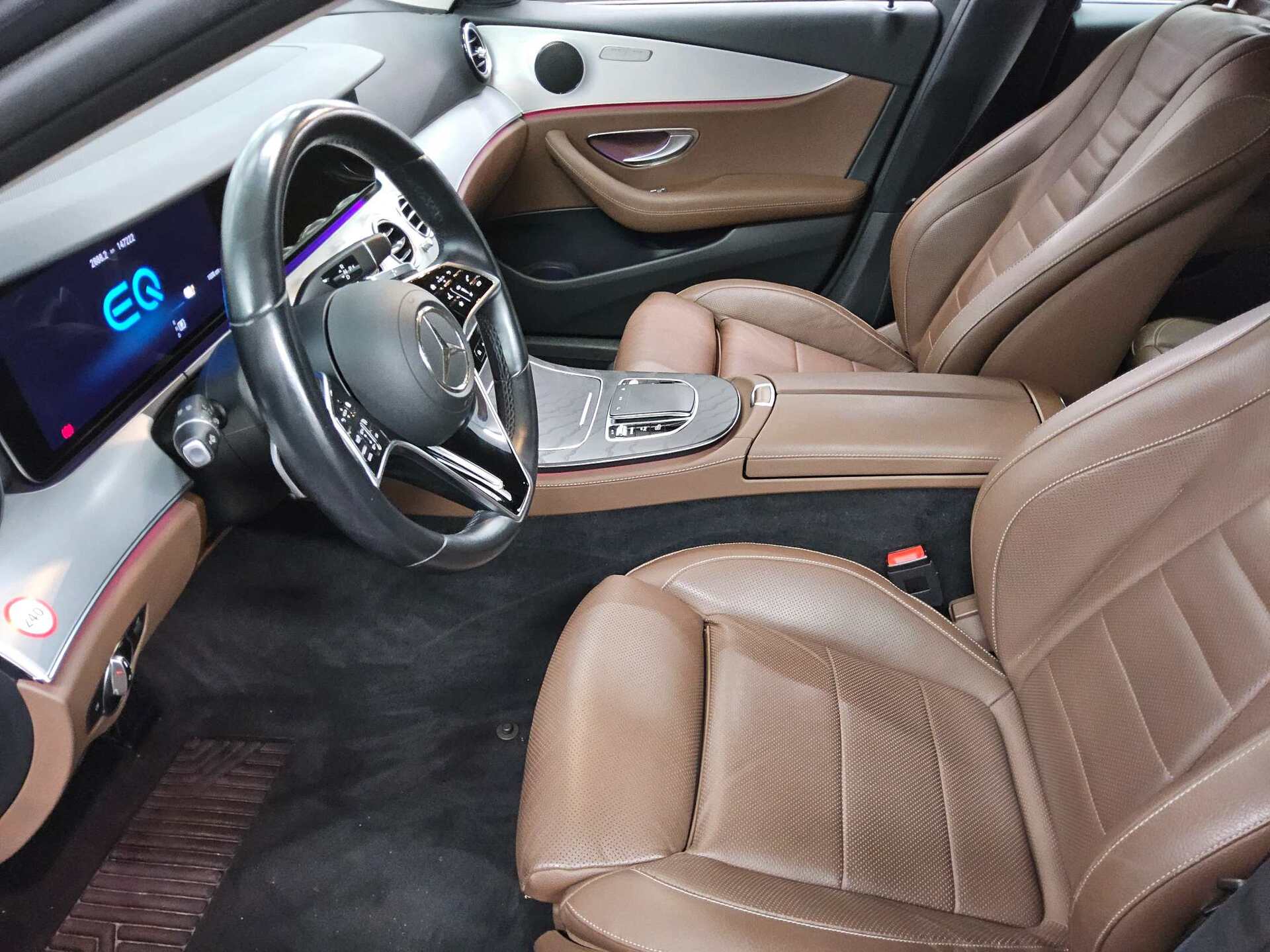 Mercedes-Benz E 300 T de AMG-Line Leder MBUX Widesc. 360° AHK 9