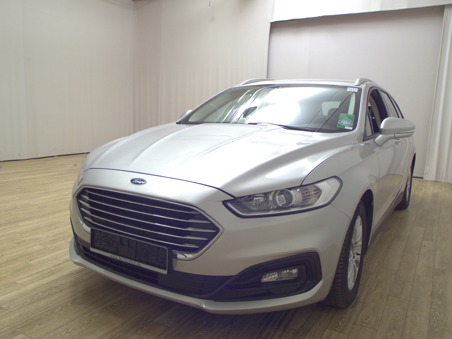 Ford Mondeo Turnier 2.0 EB Business Navi Shz RFK PDC 2