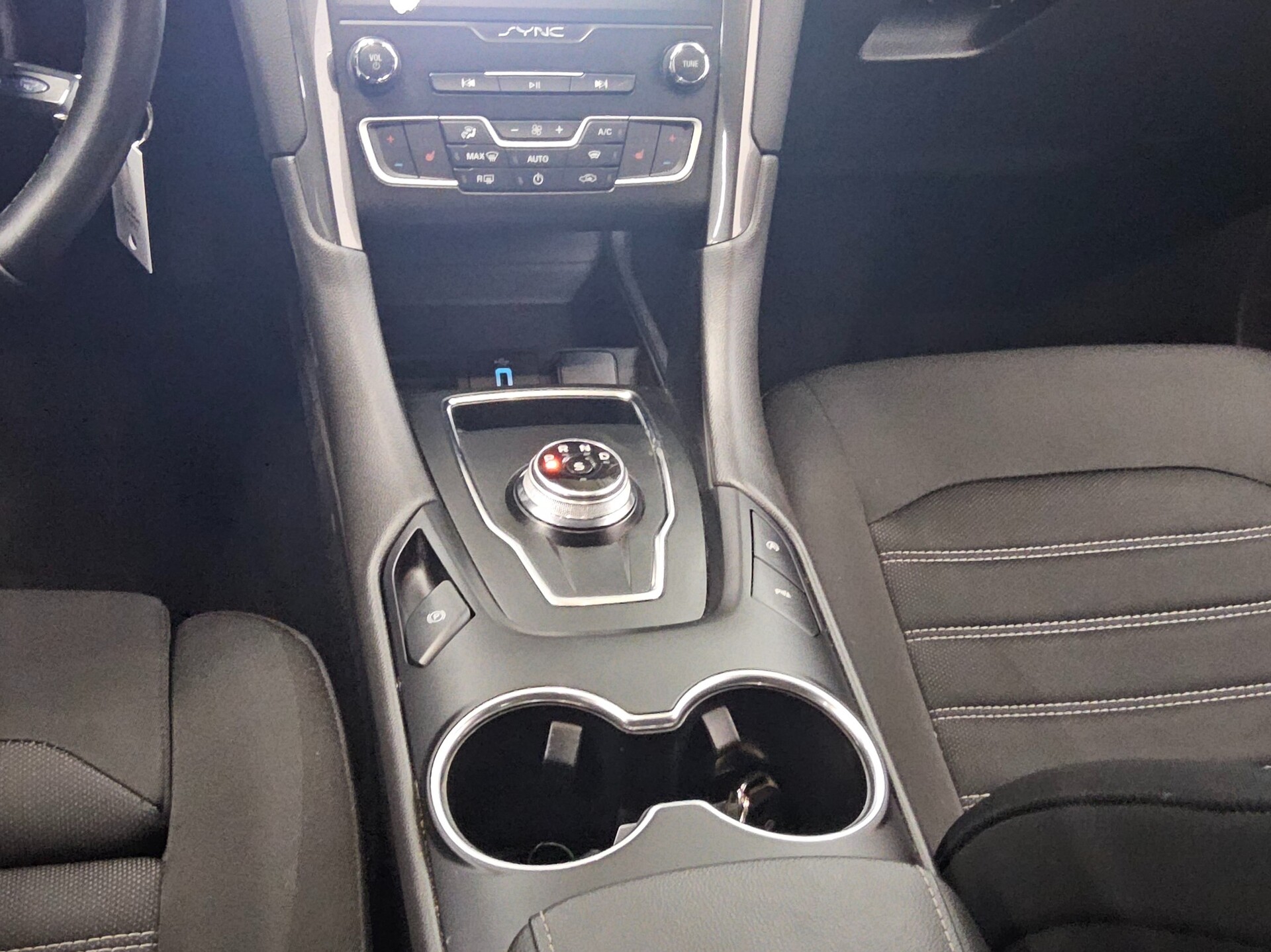 Ford Mondeo Turnier 2.0 EB Trend Navi Shz Tempomat 6