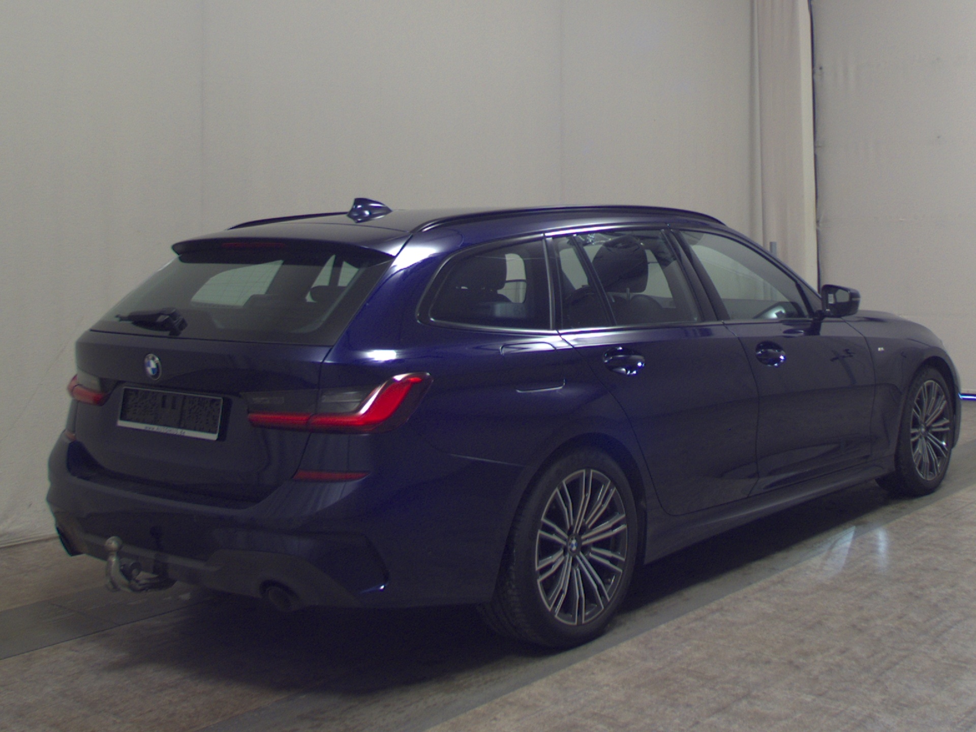 BMW 318d Touring M-Sport Navi LED LC pro HiFI 4