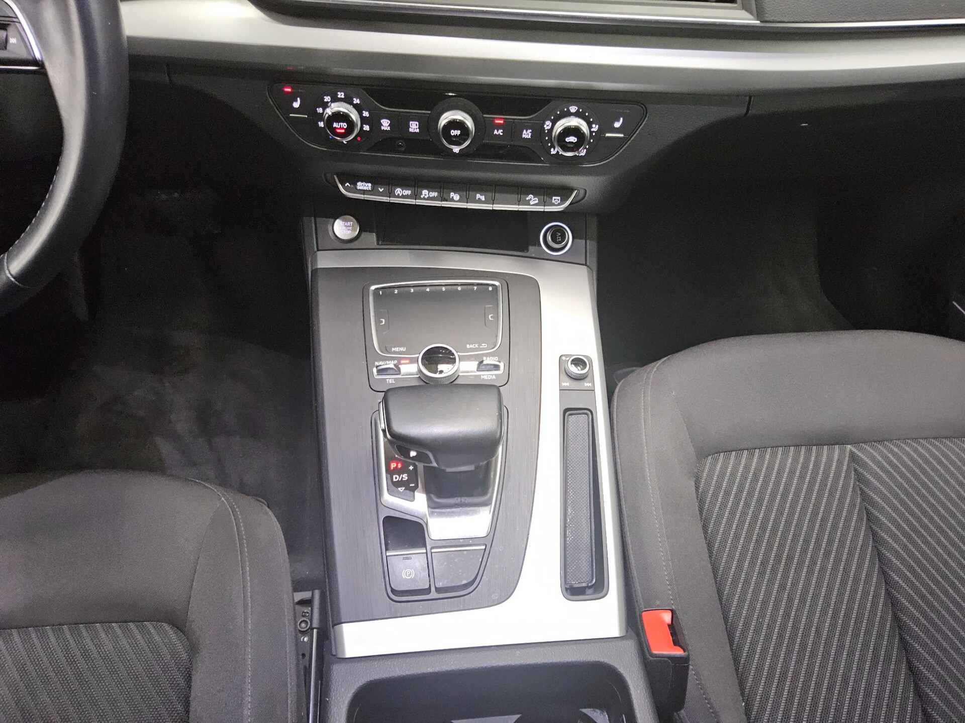 Audi Q5 35 TDI Navi vc HuD B&O el-Heckklappe ACC 6