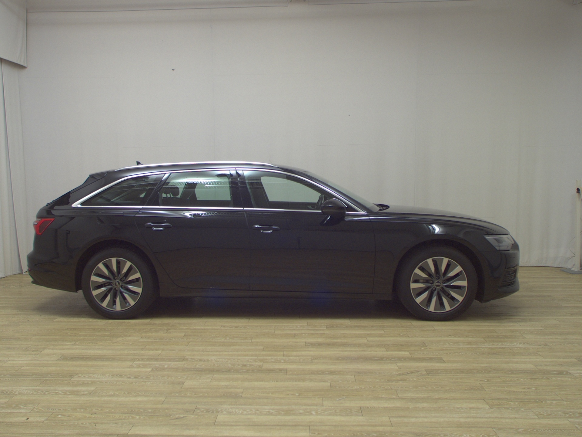 Audi A6 Avant 40 TDI Leder Navi LED vc Sound RFK ACC