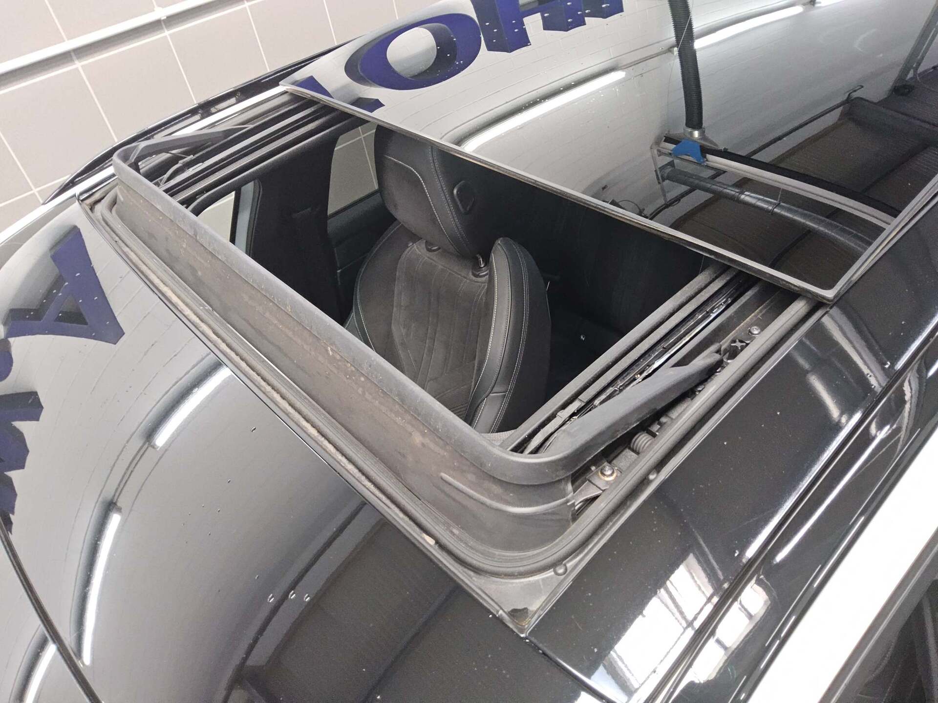 Peugeot 308 1.6 GT-Line Navi LED DC Pano 360° Sound AHK 12