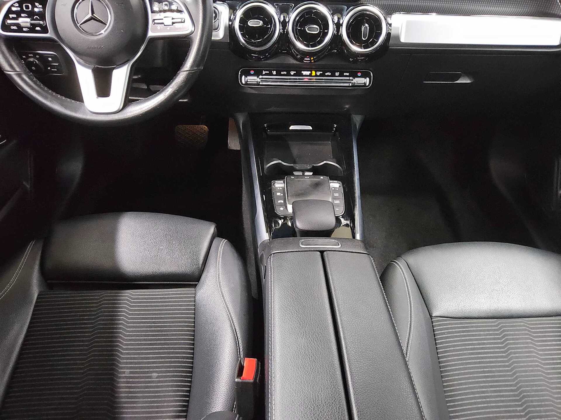 Mercedes-Benz GLB 200 d Progressive Navi AHK RfK LED Distr.+ 6