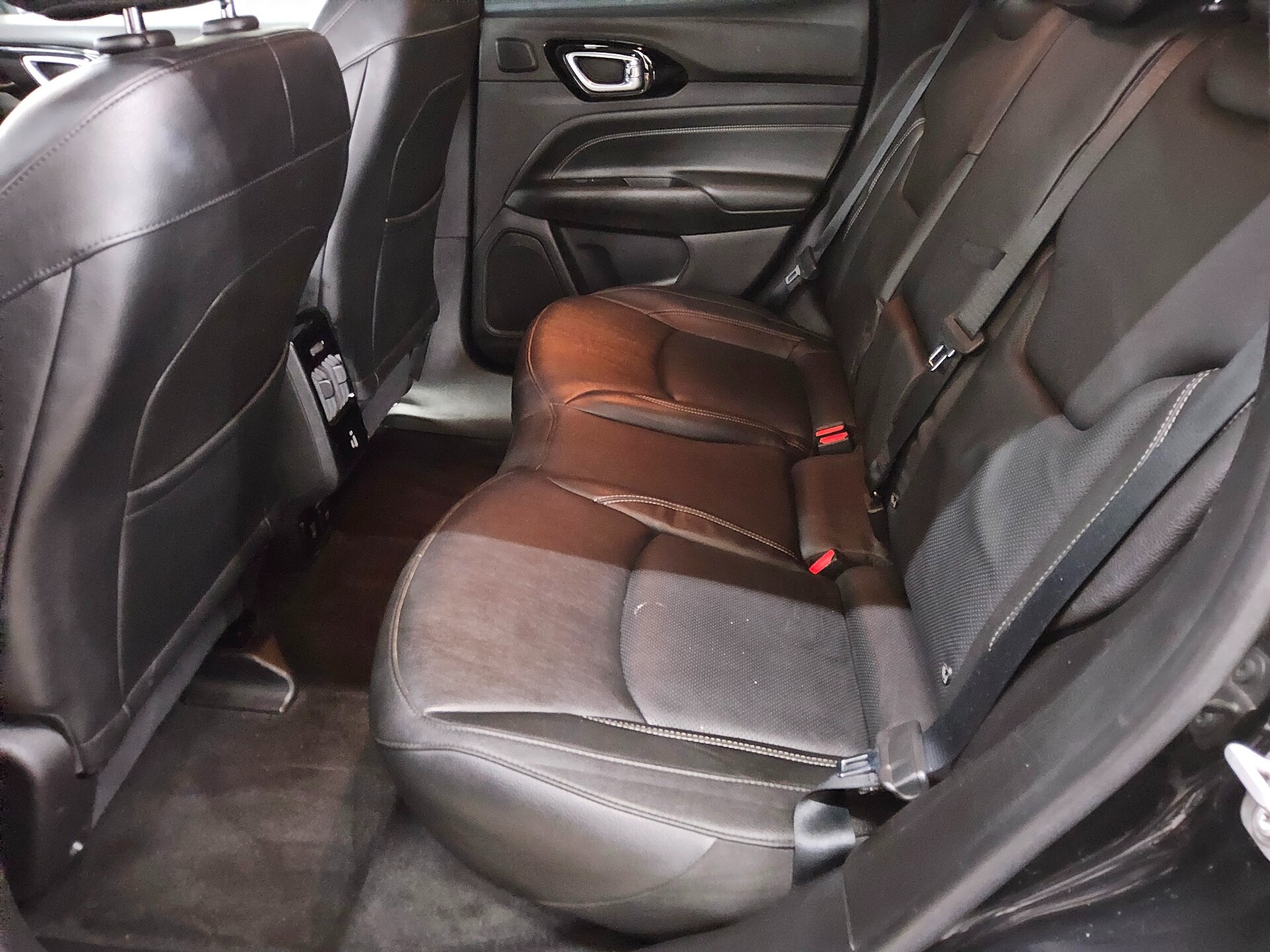 Jeep Compass 1.3 Plug-In Hybrid S Leder Navi LED RfK 13